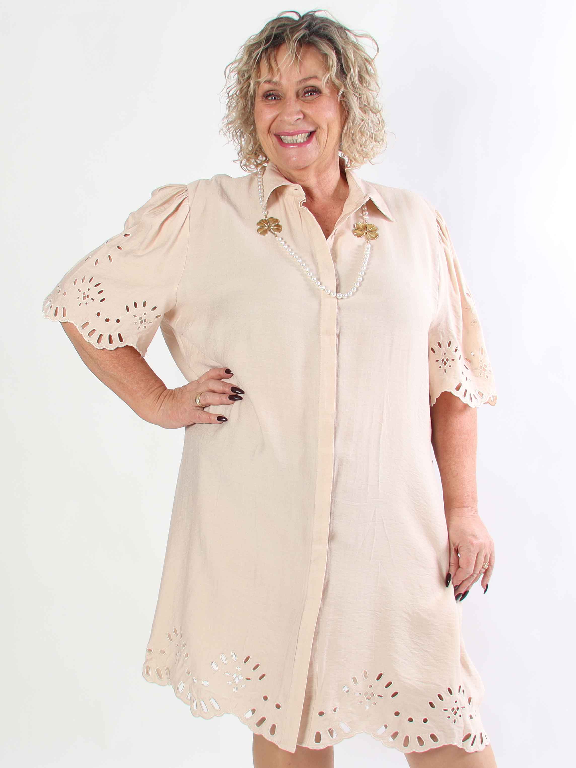 Slavica - Skjortekjole i viskose med søde detaljer