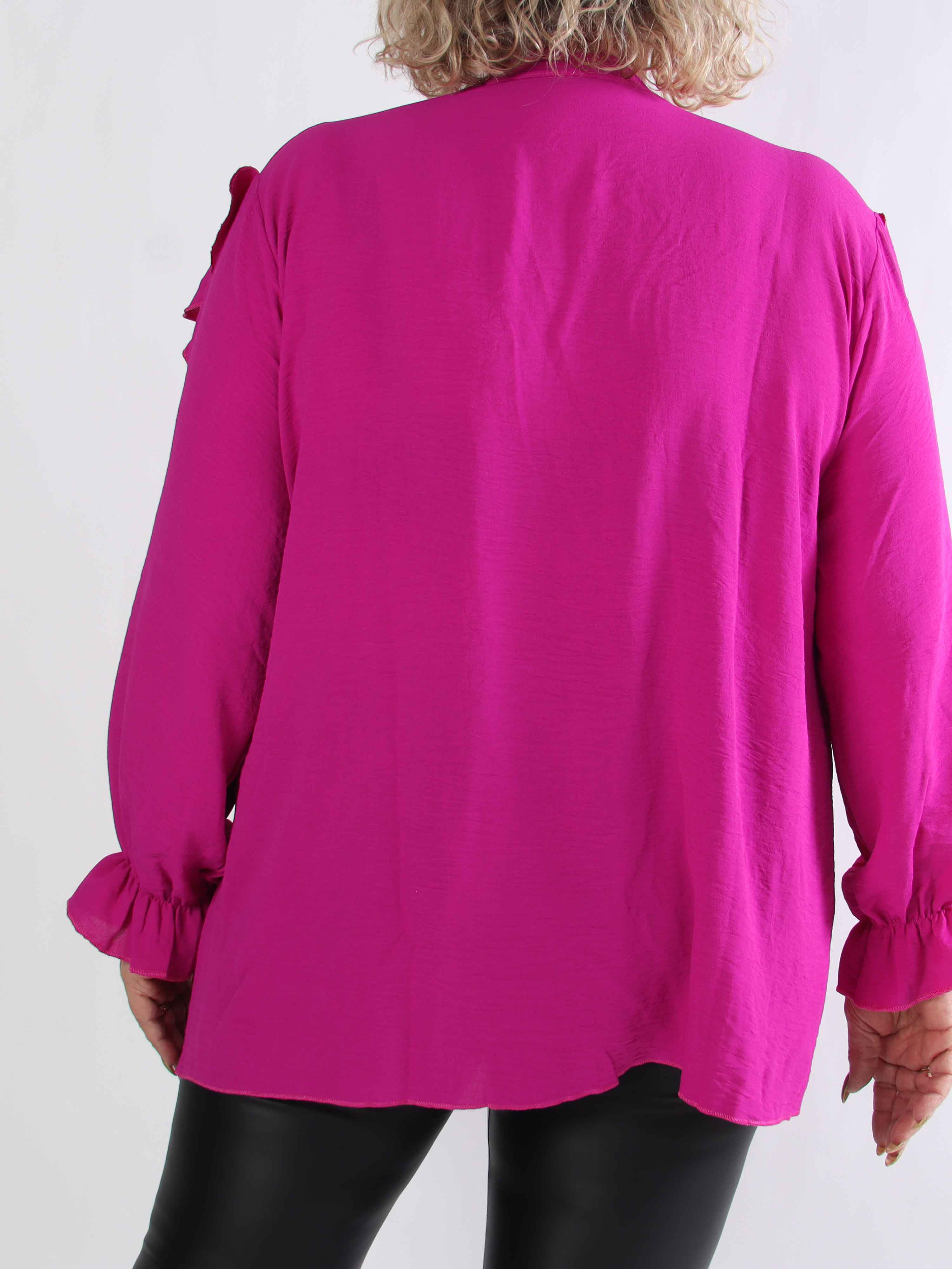 Trudie - Sød plus size skjorte i viskose med fine flæser foran