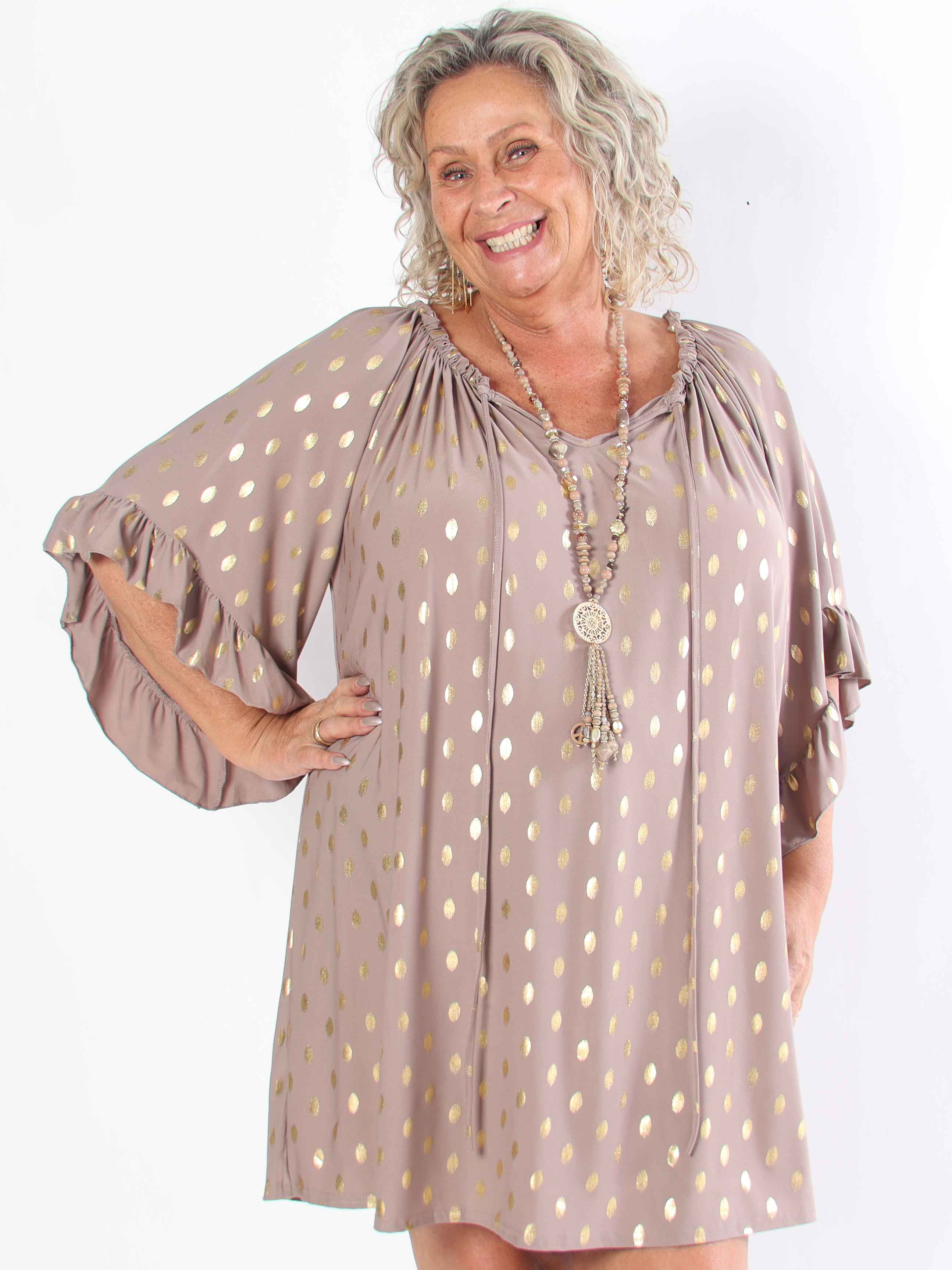 Yasma - Plus size tunikakjole med guld prikker og flæseærmer