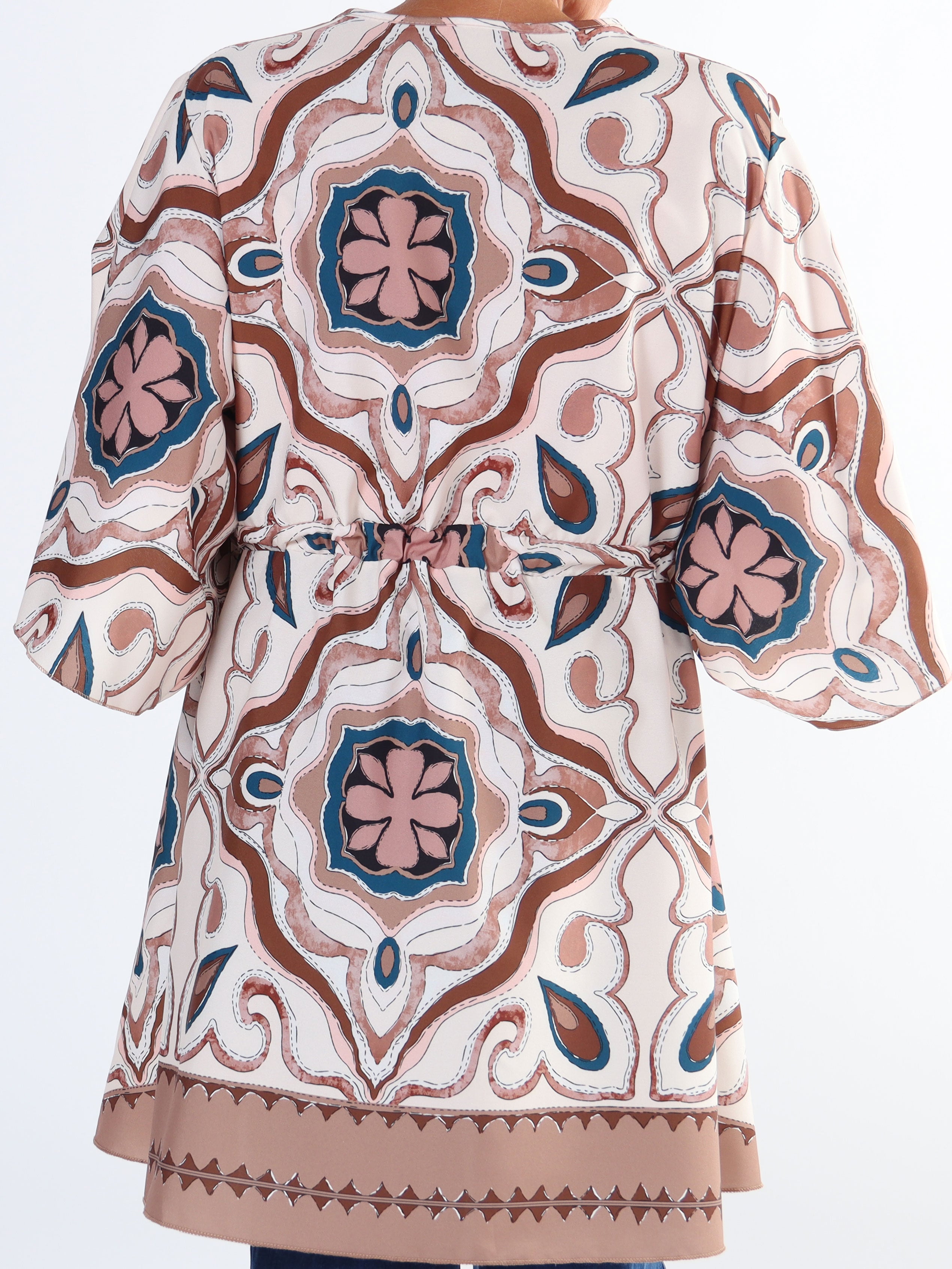 Yeva Tunika - Plus size mønstret tunika med bindebånd