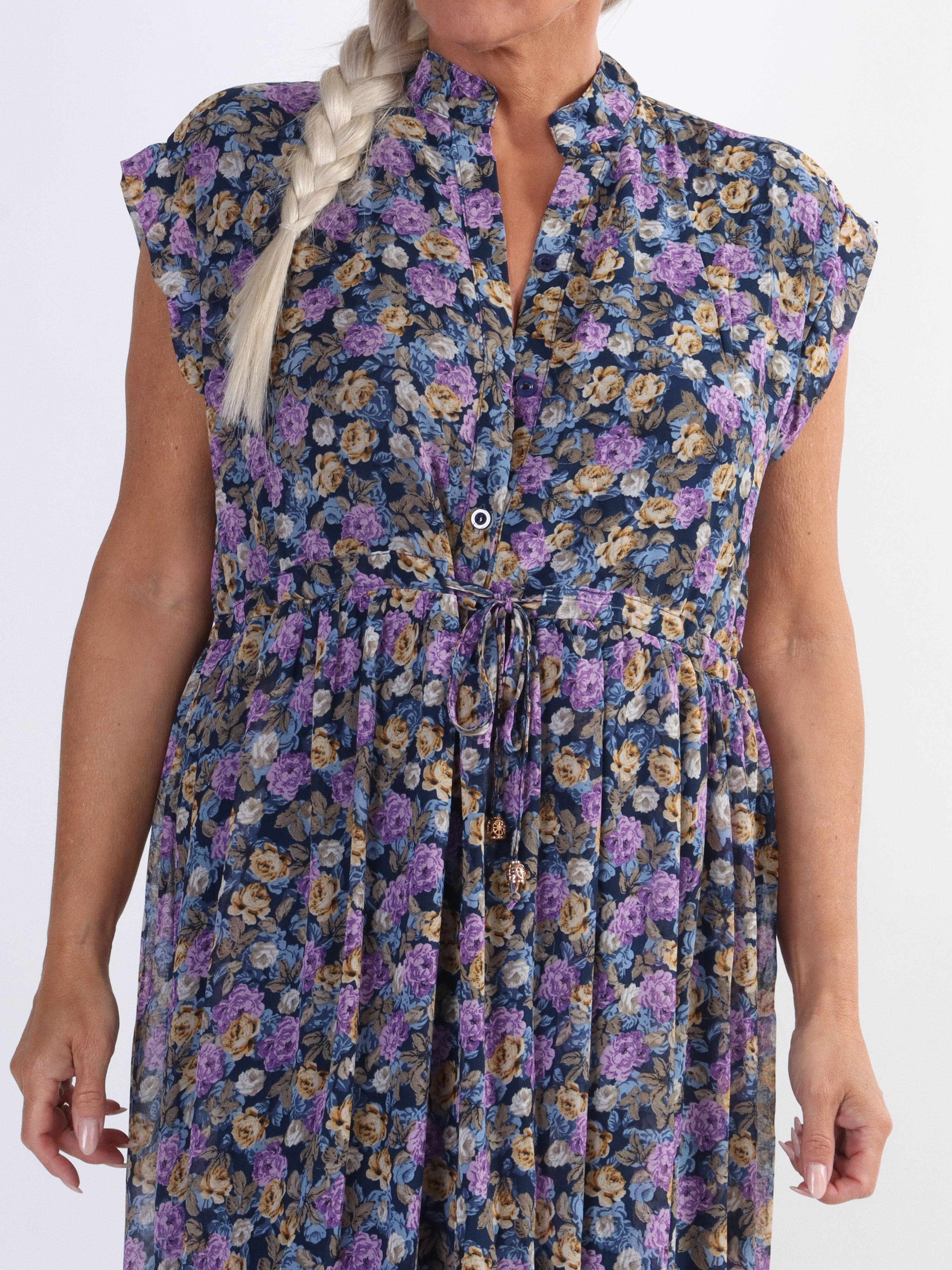 Alberte - Sød sommerkjole i chiffon med blomsterprint