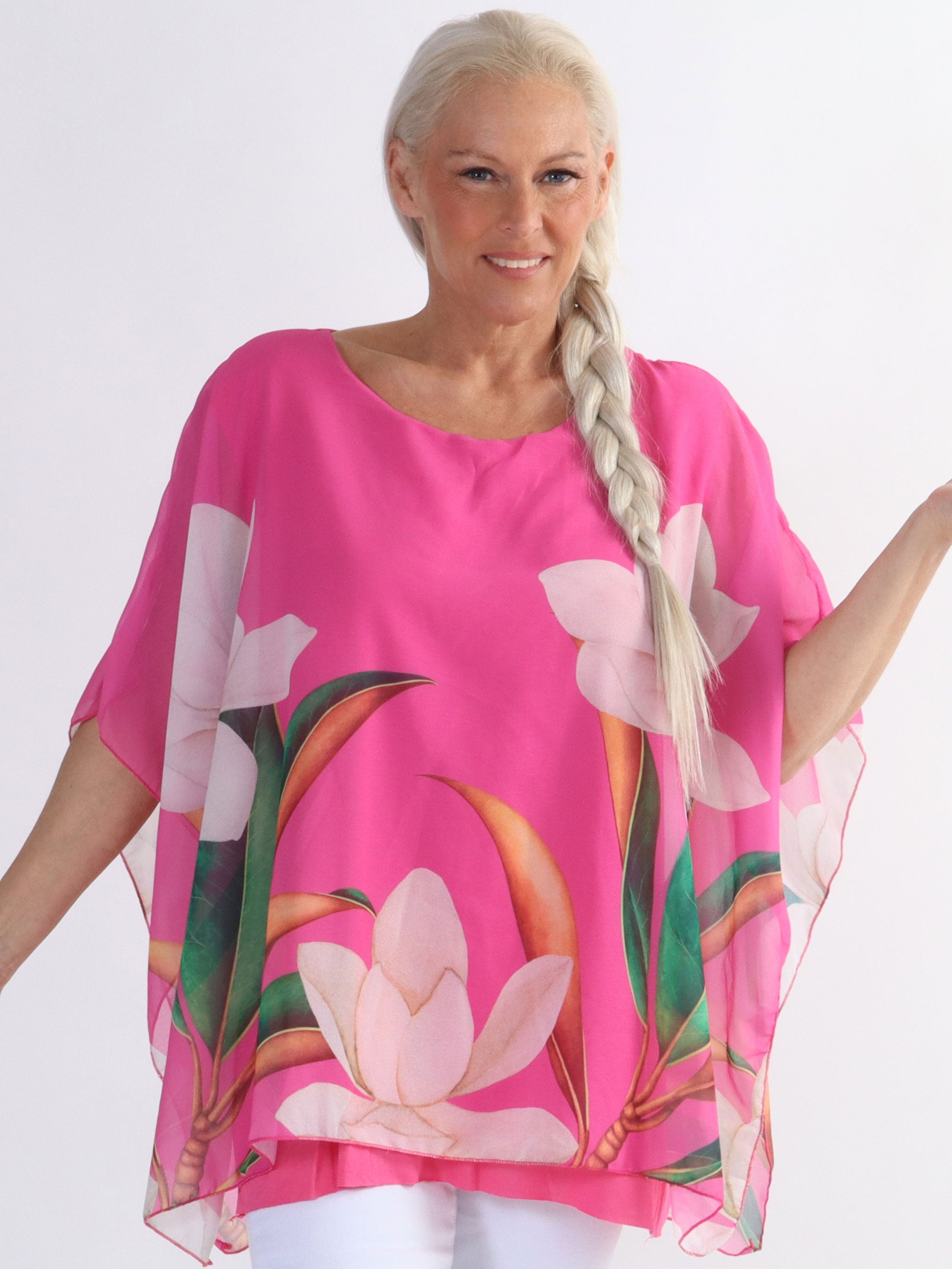 Mian - Farverig plus size tunika med chiffonlag