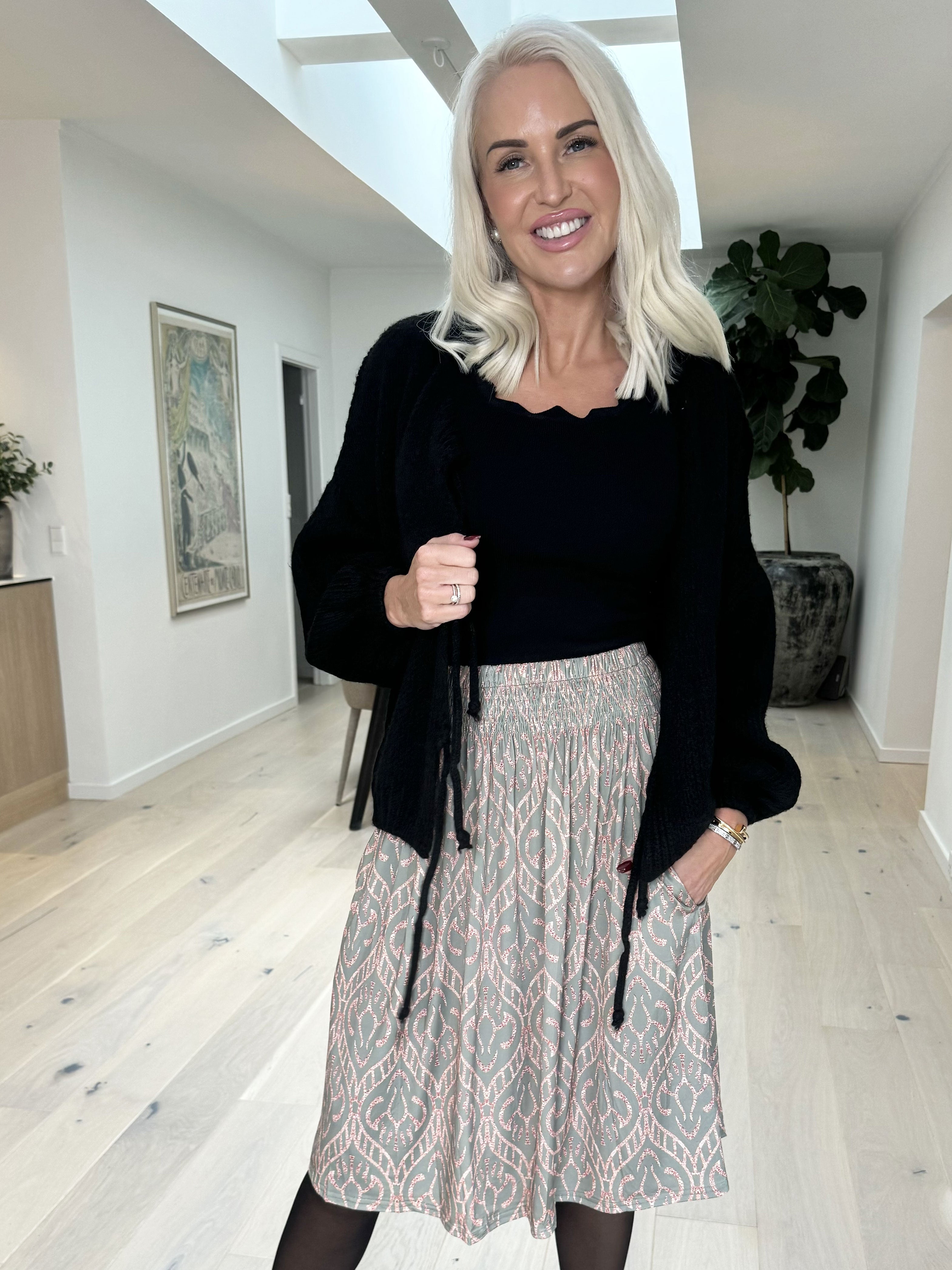 Pams Boho Skirt - Nederdel i krølfrit stof med lommer