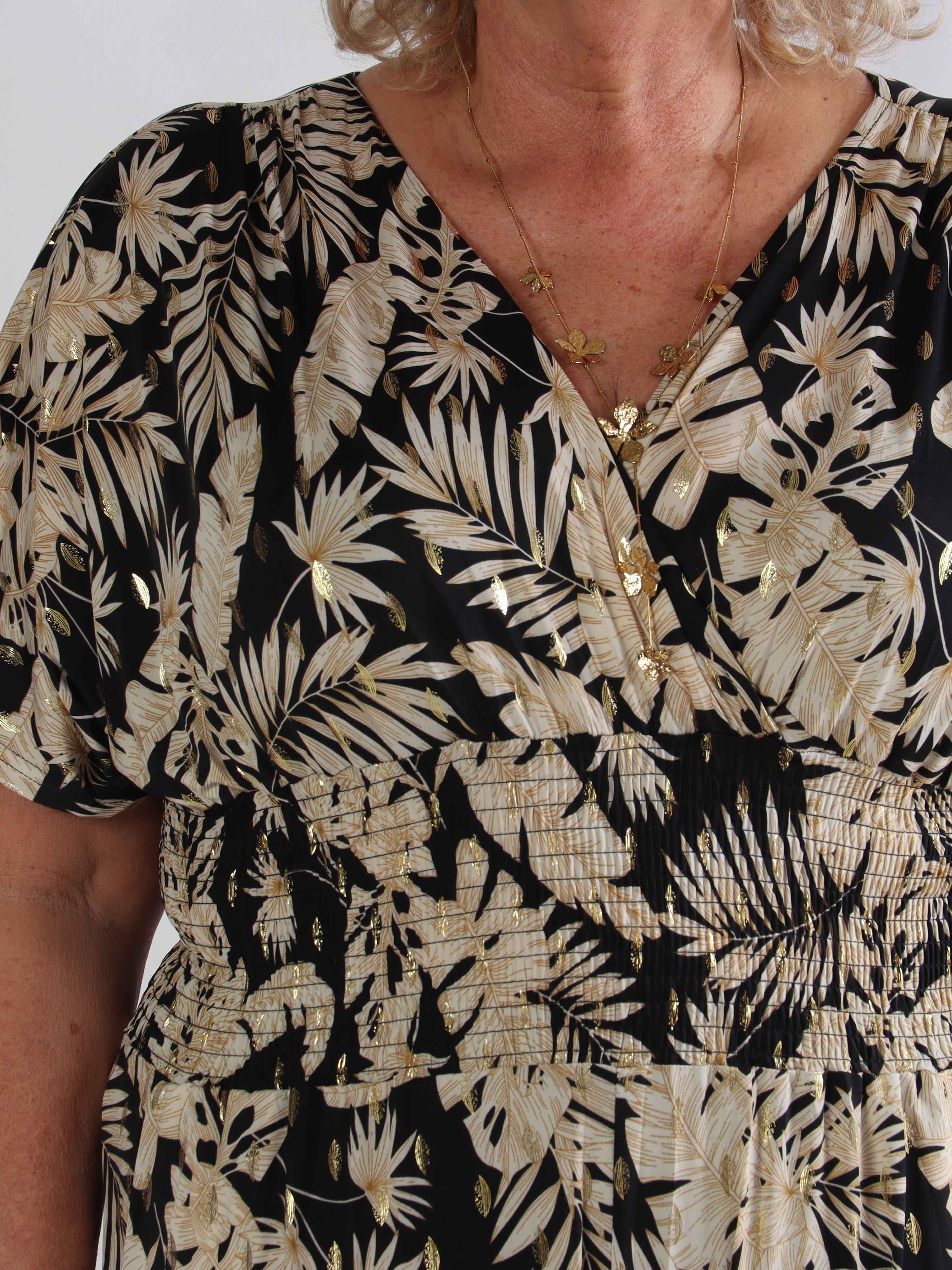 Pams Gold Leaf Jumpsuit - Plus size buksedragt med blad mønster og guld dutter