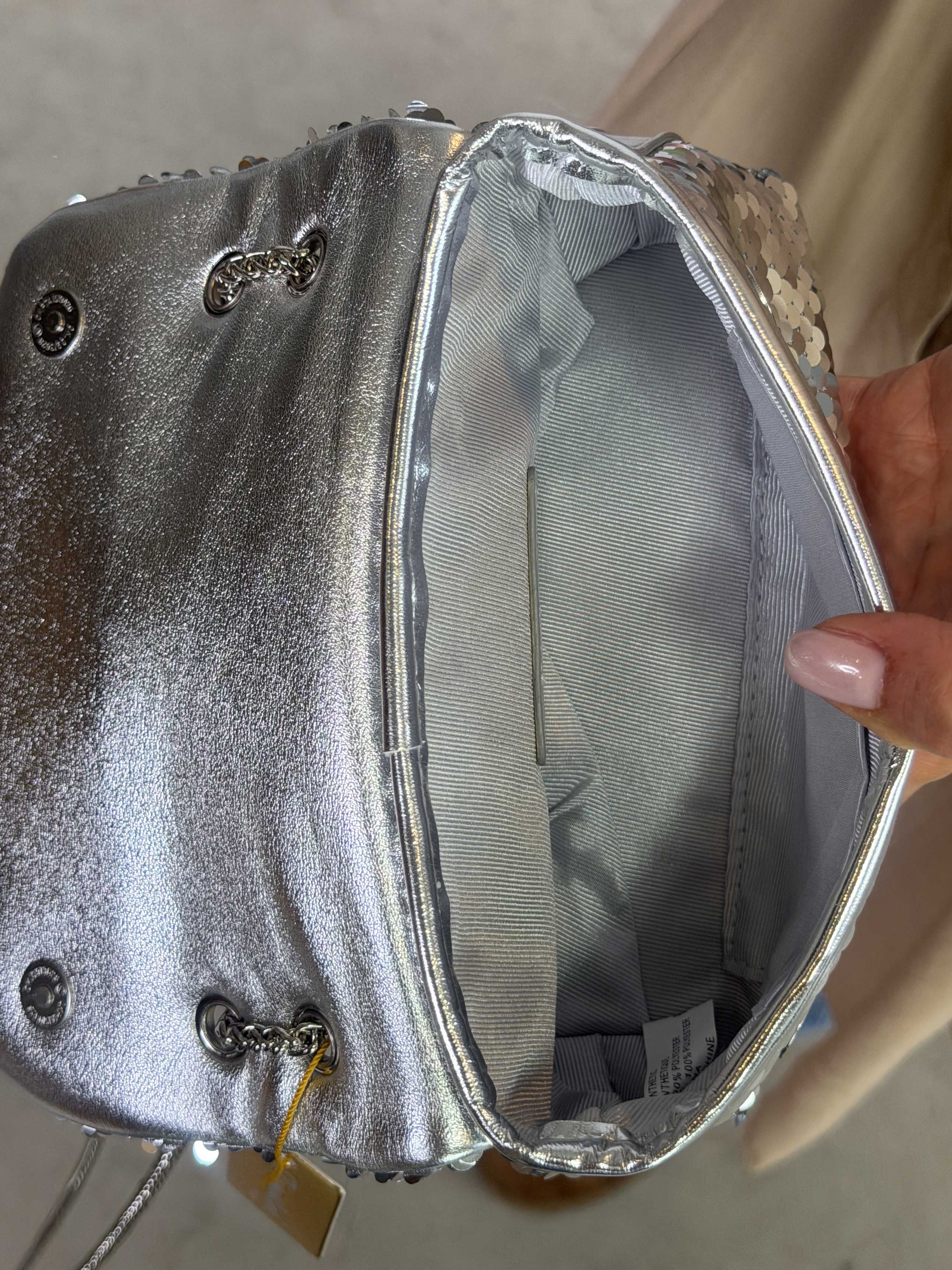 Timian - Lille skuldertaske i pailletter med guldkæde