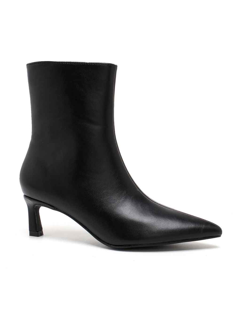 Norfrid - Stilrene læderlook støvler med hæl