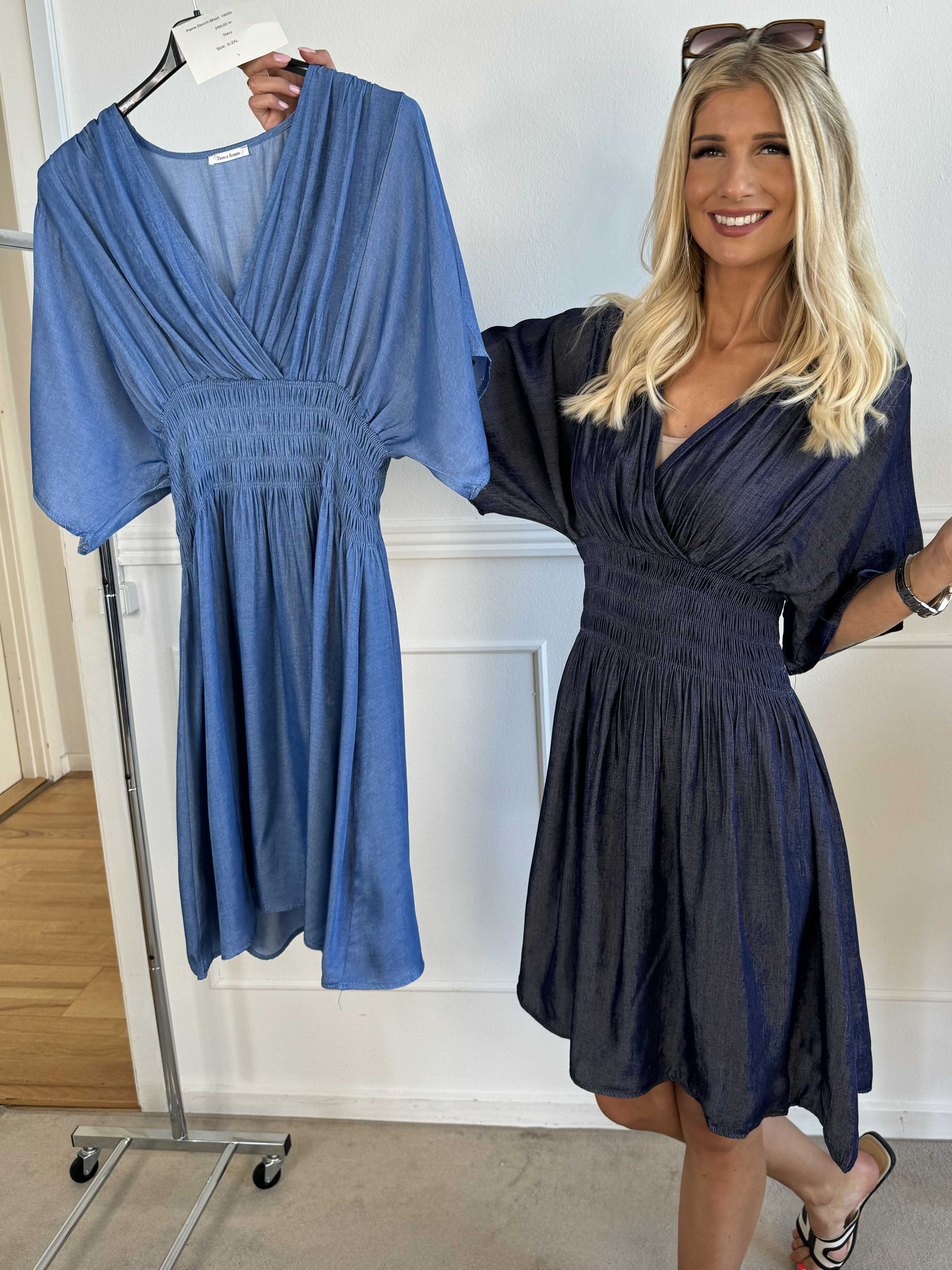 Pams Denim Short - Kjole med smock under brystet