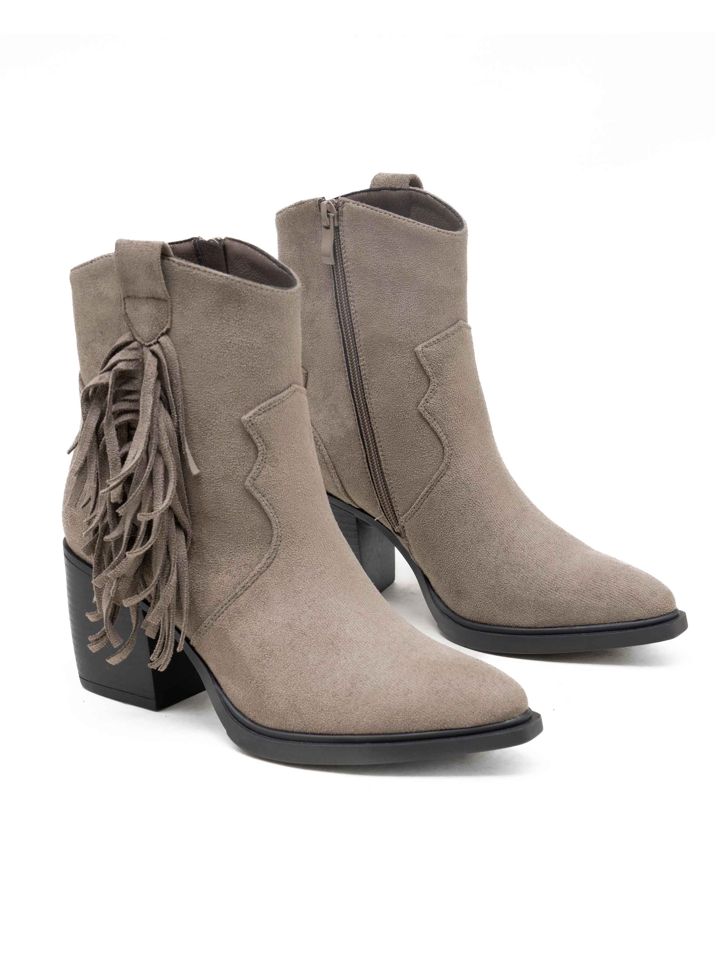 Hecuba - Korte cowboystøvler med frynser