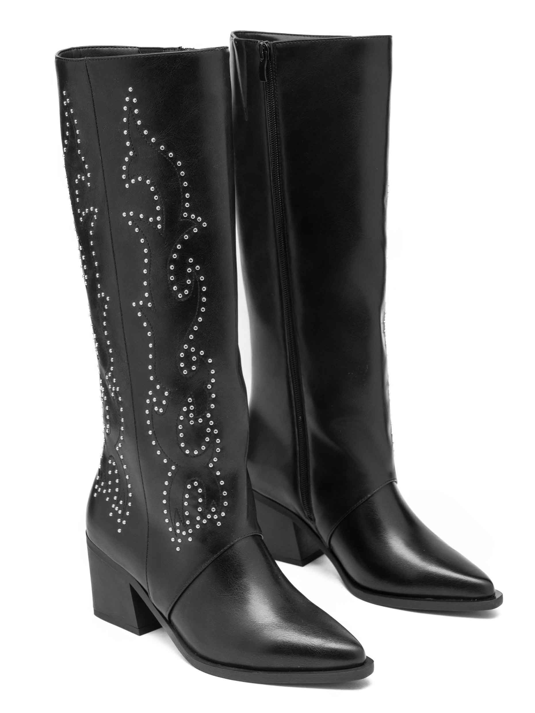 Shiri - Cowboystøvler med små runde nitter