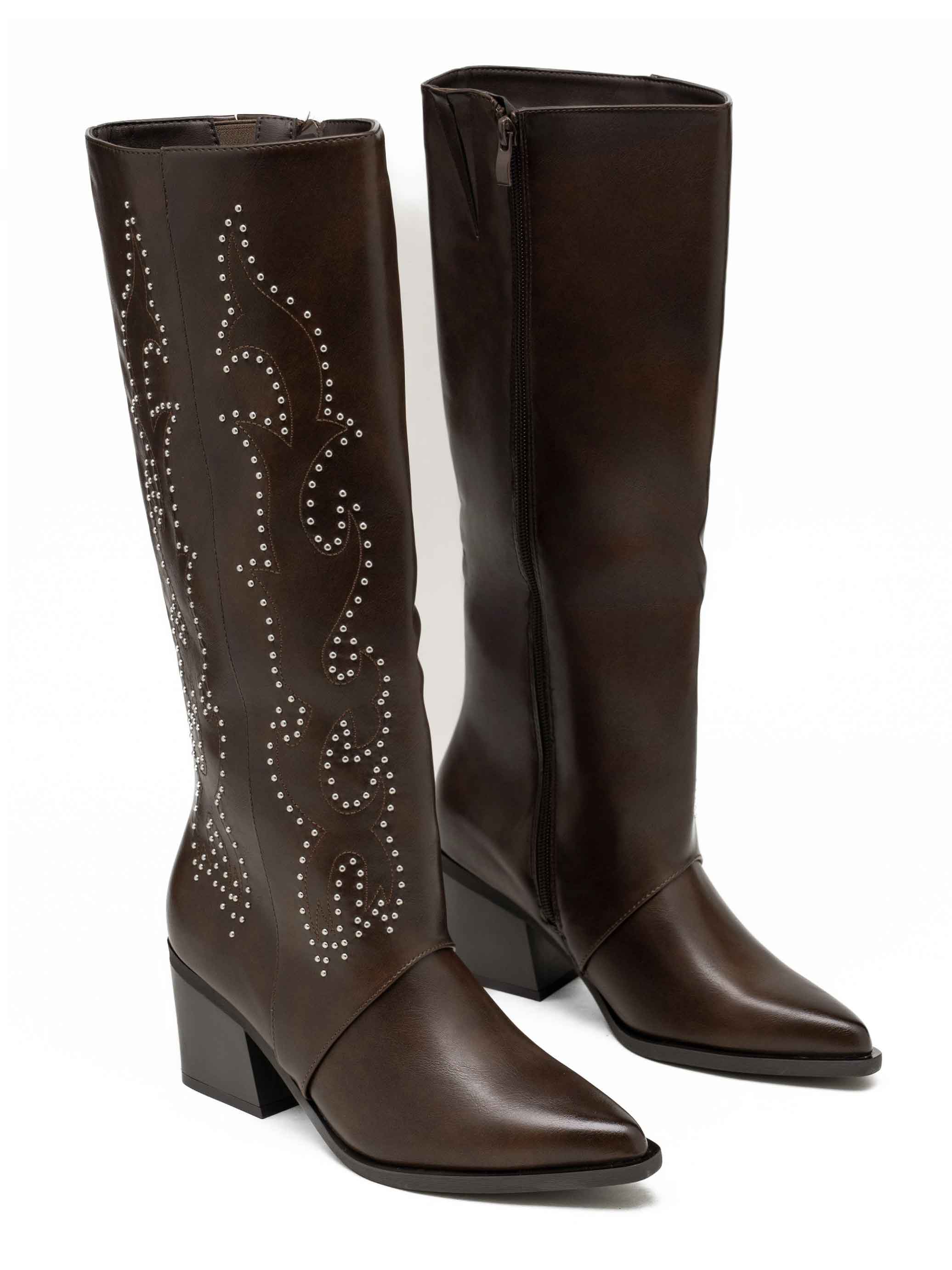 Shiri - Cowboystøvler med små runde nitter