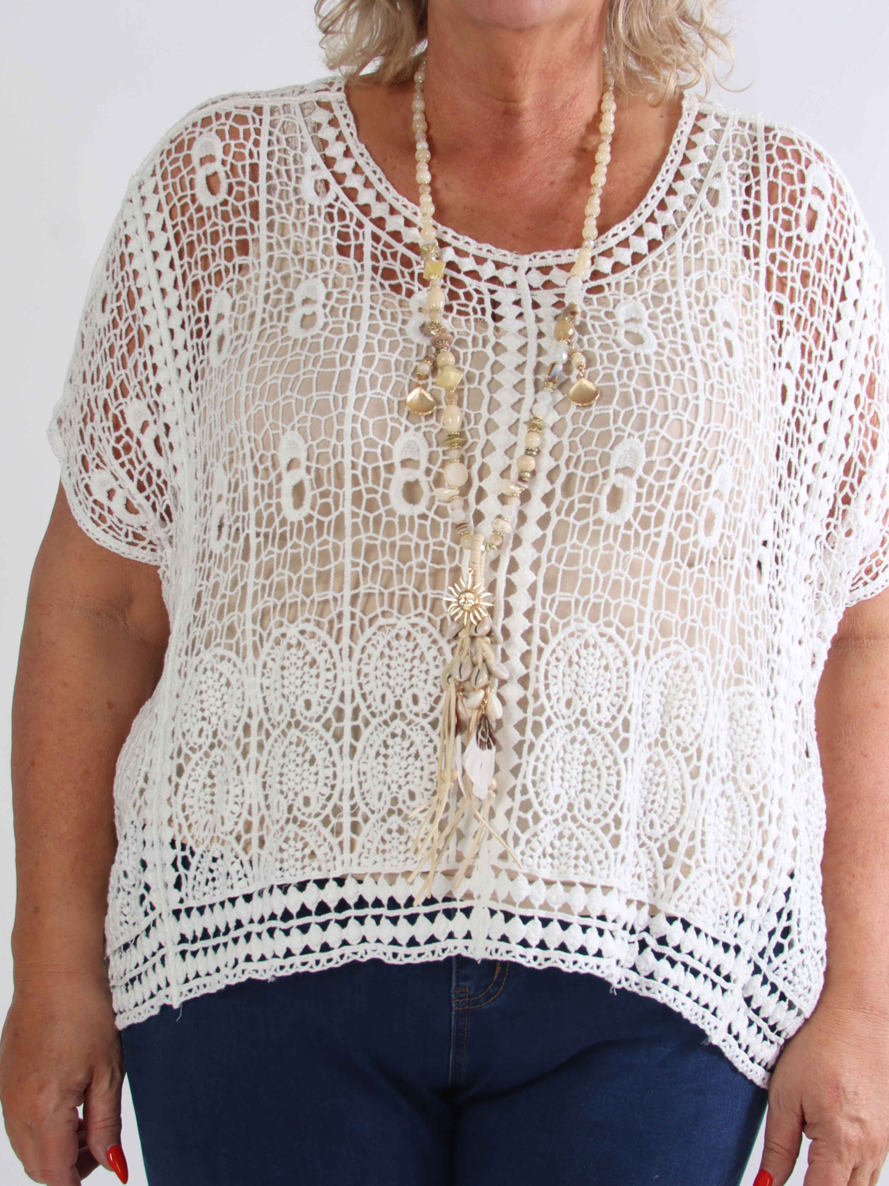 Aarohi - Let hæklet plus size tunika med et elegant hulmønster