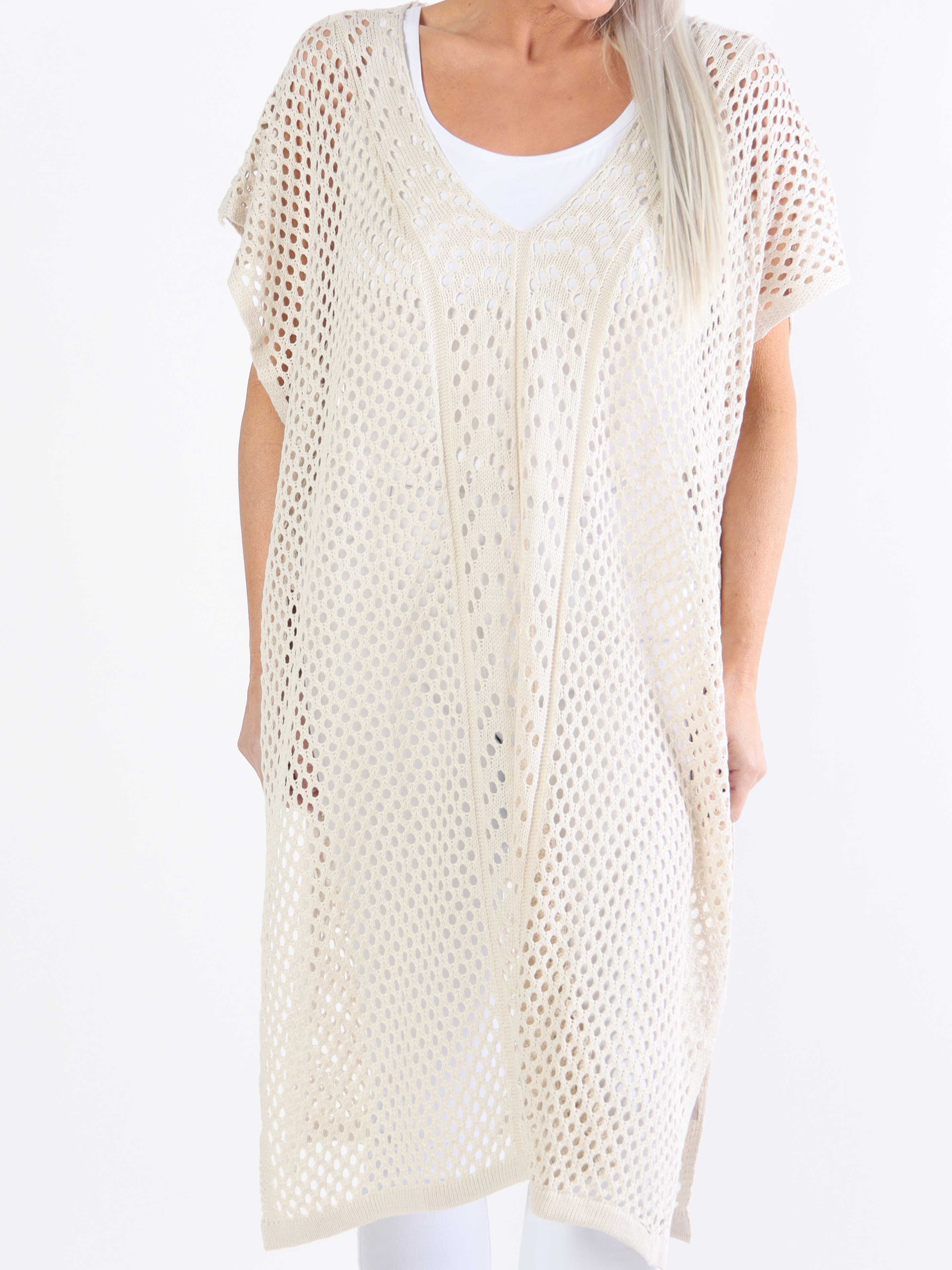 Angelle - Lang plus size tunika i strik med hulmønster