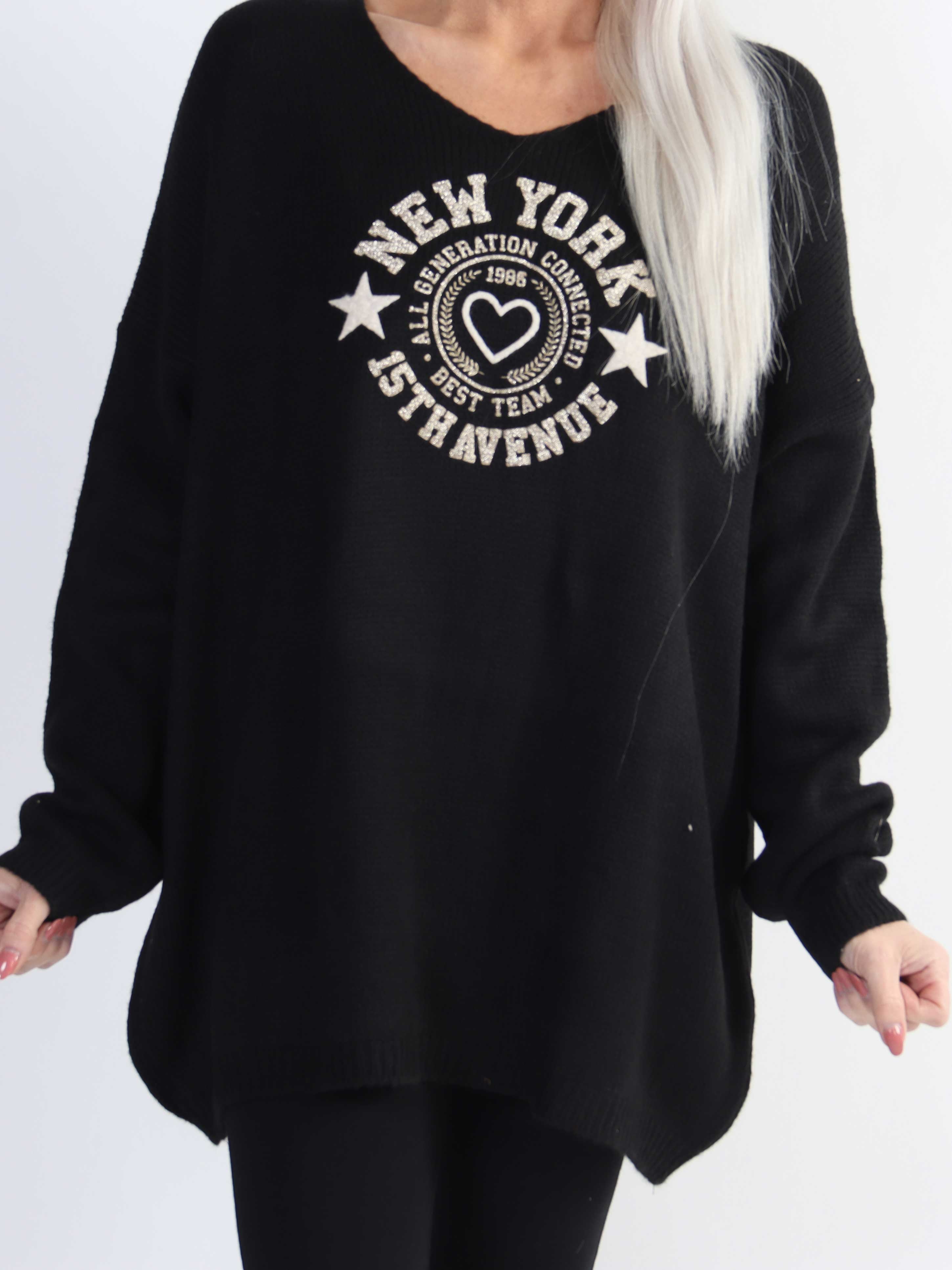 Achilla - Plus size strikbluse med guld print foran