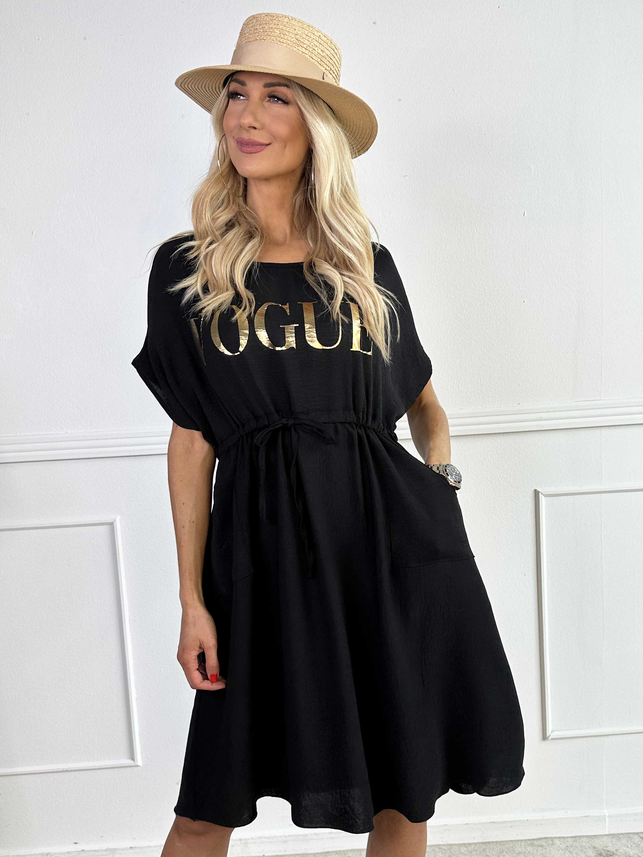 Ada - Sød kjole med vogue henover brystet