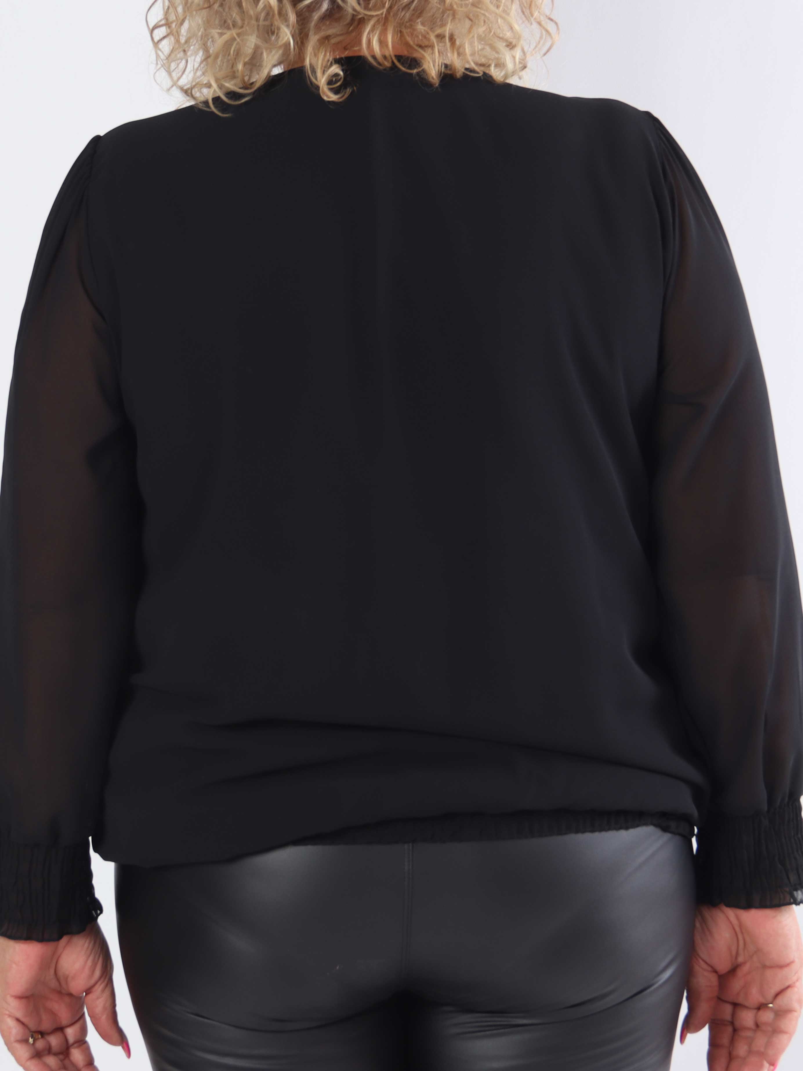 Addison - Plus size tunika i chiffon med detaljer i udskæringen