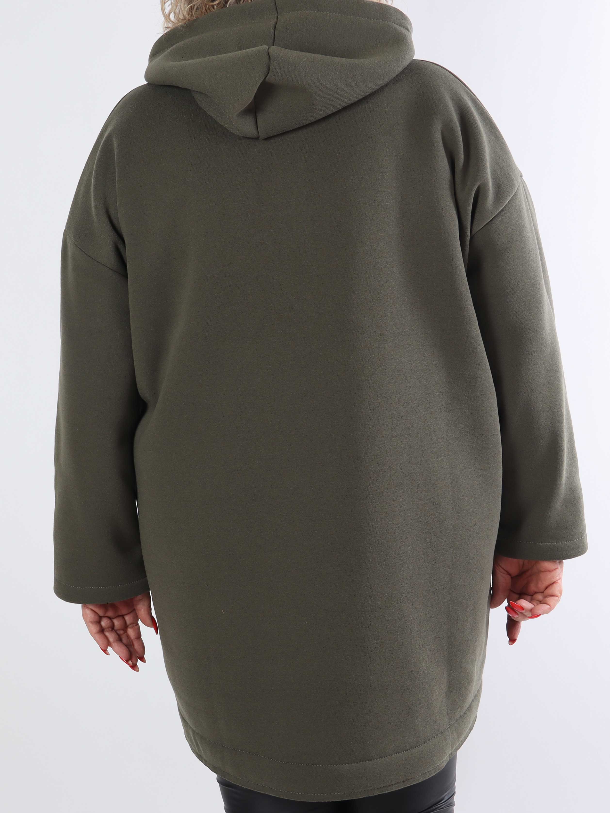 Adea - Blød plus size hoodie med lynlås og similisten