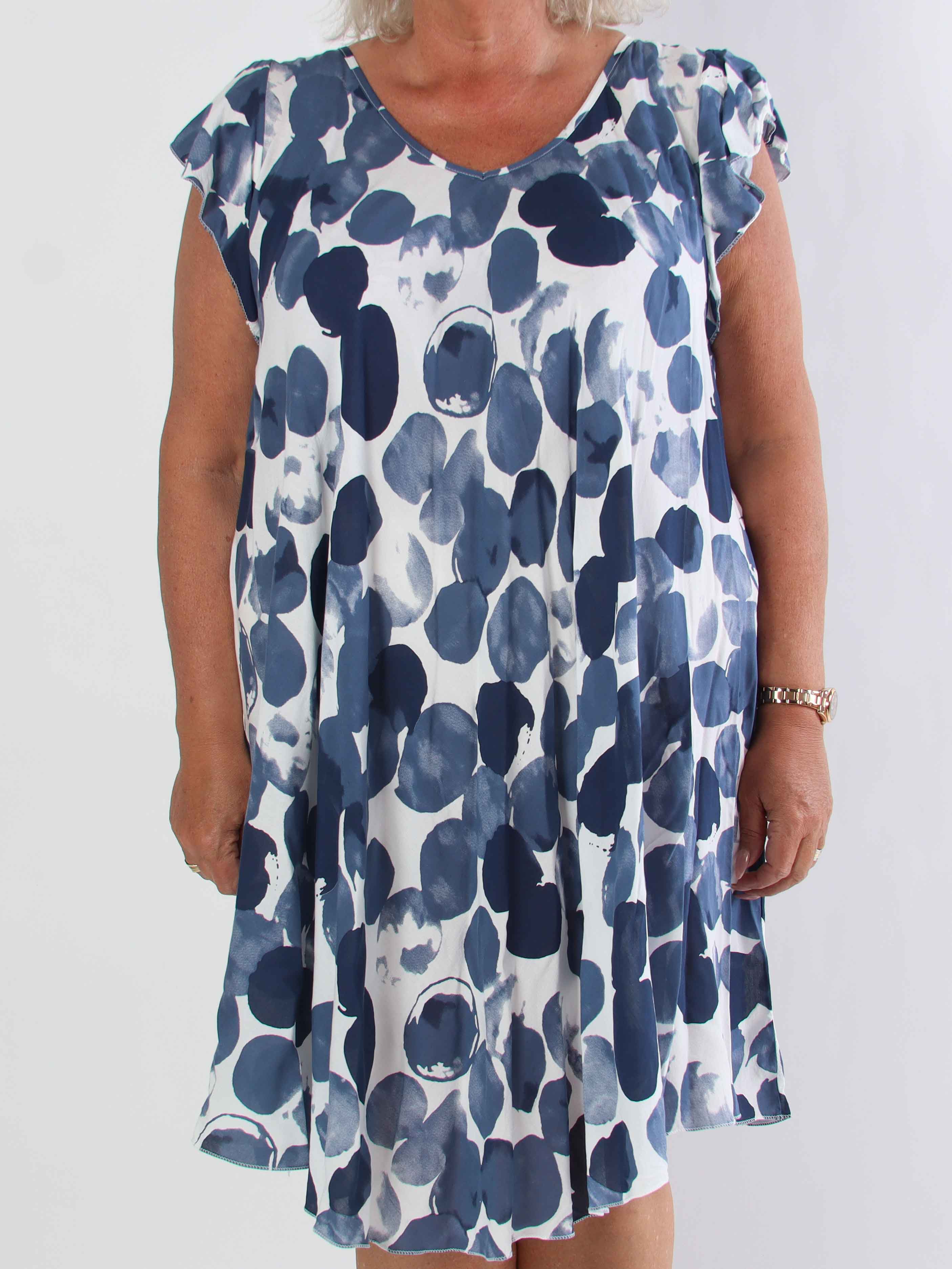 Akantha  - Mønstret plus size sommerkjole i let viskose