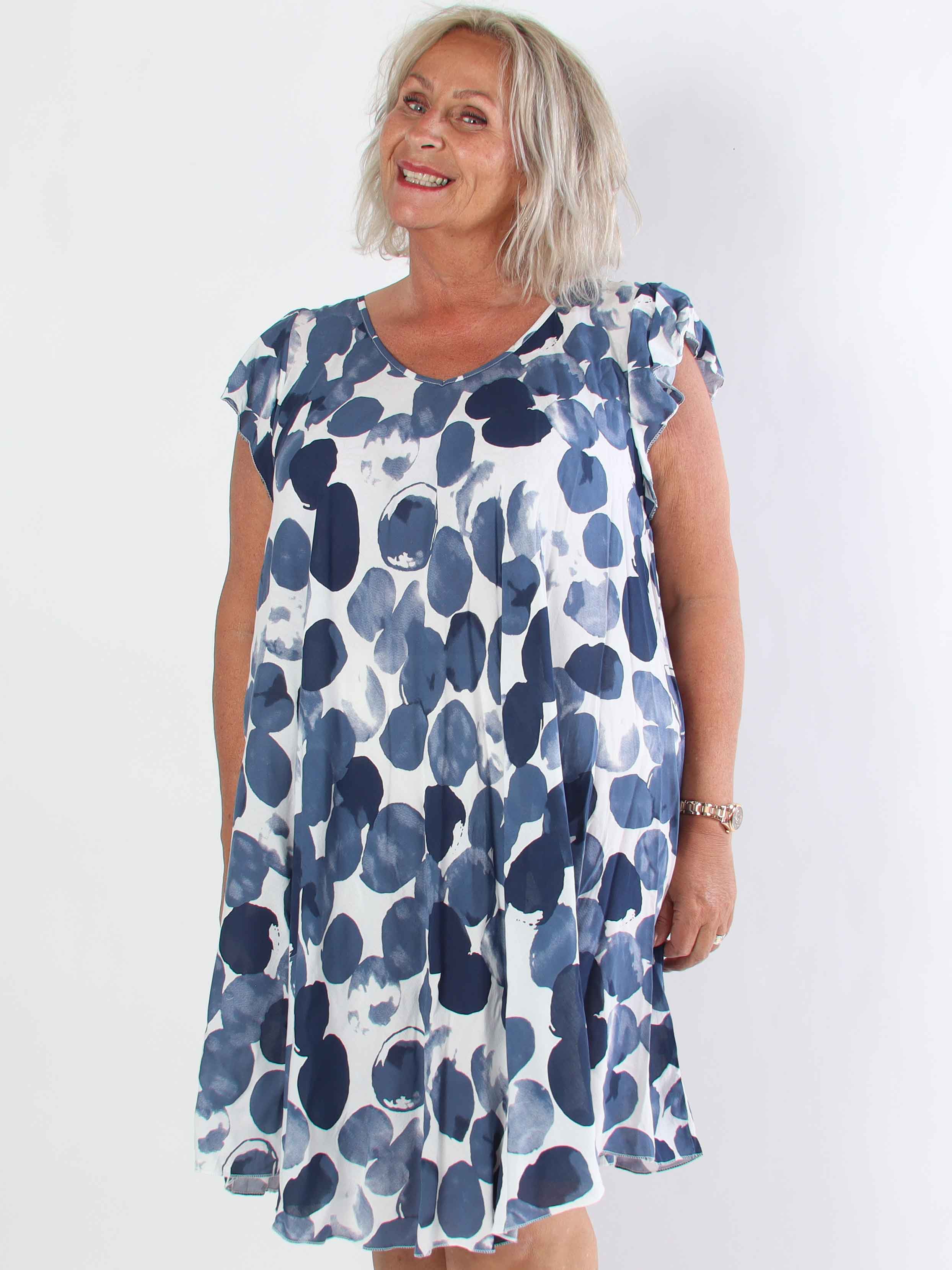 Akantha  - Mønstret plus size sommerkjole i let viskose