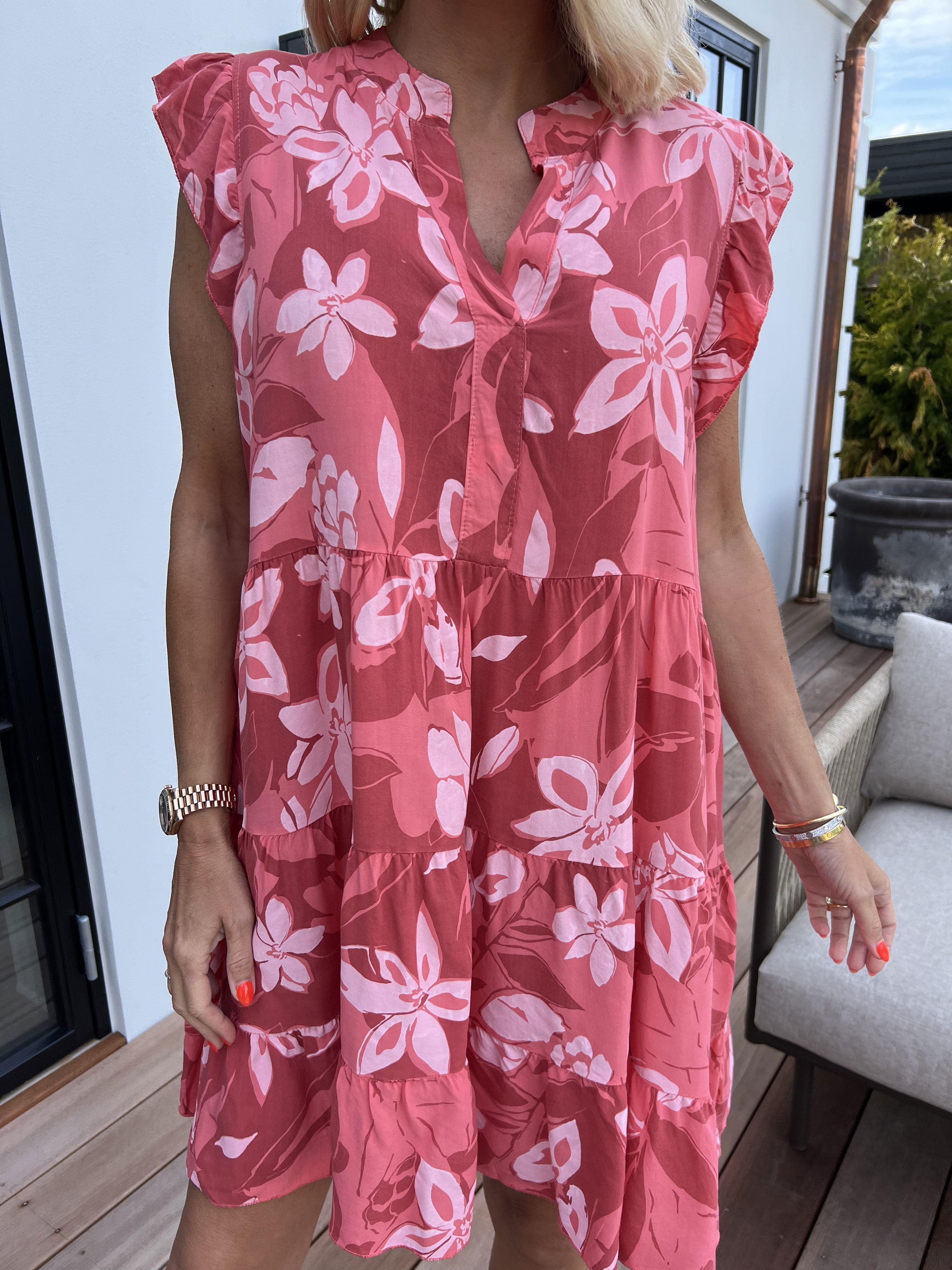 Alcmene Flower - Sød viskose tunikakjole med flæser