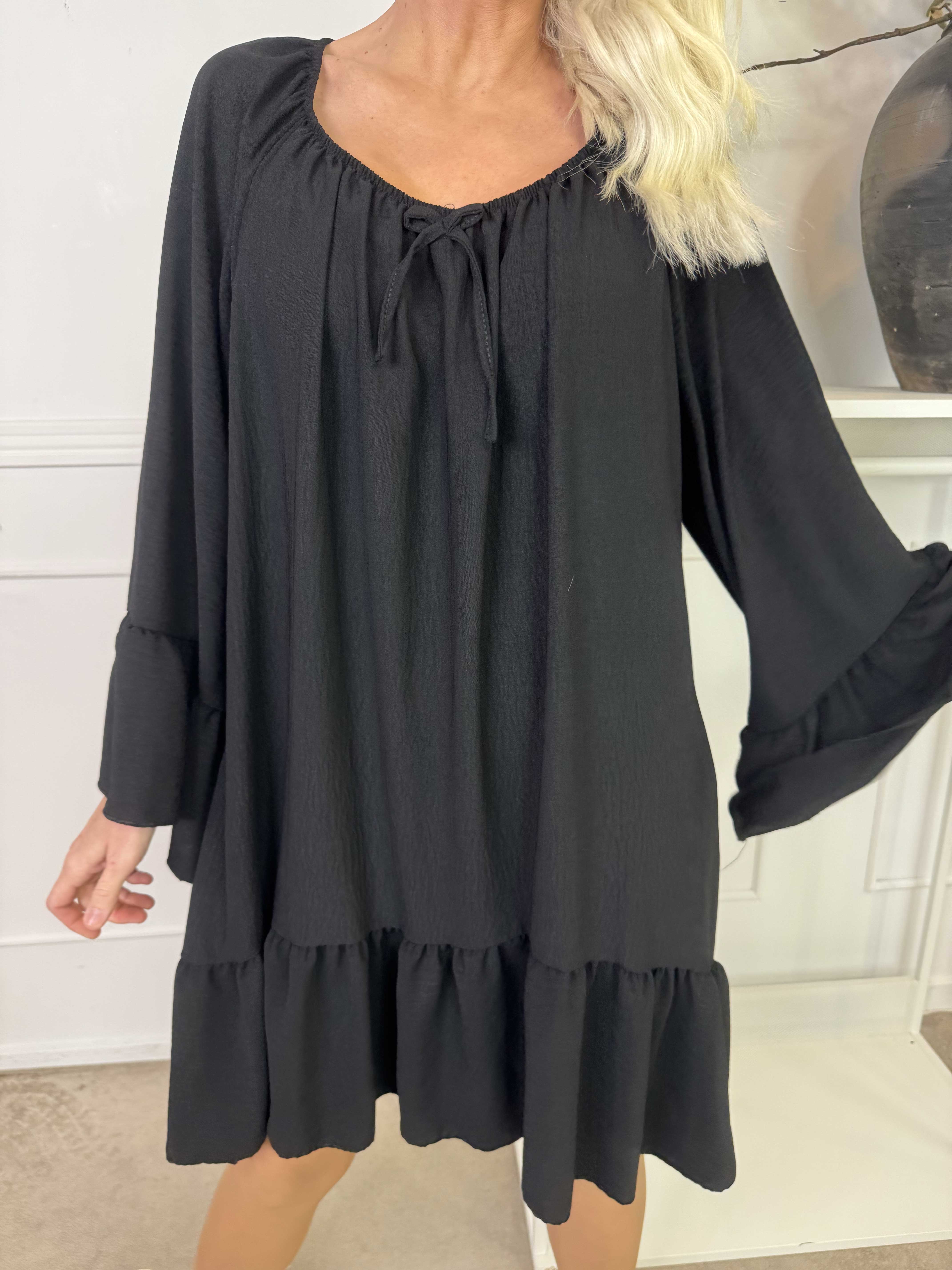 Alicia - Tunikakjole med elastik udskæring