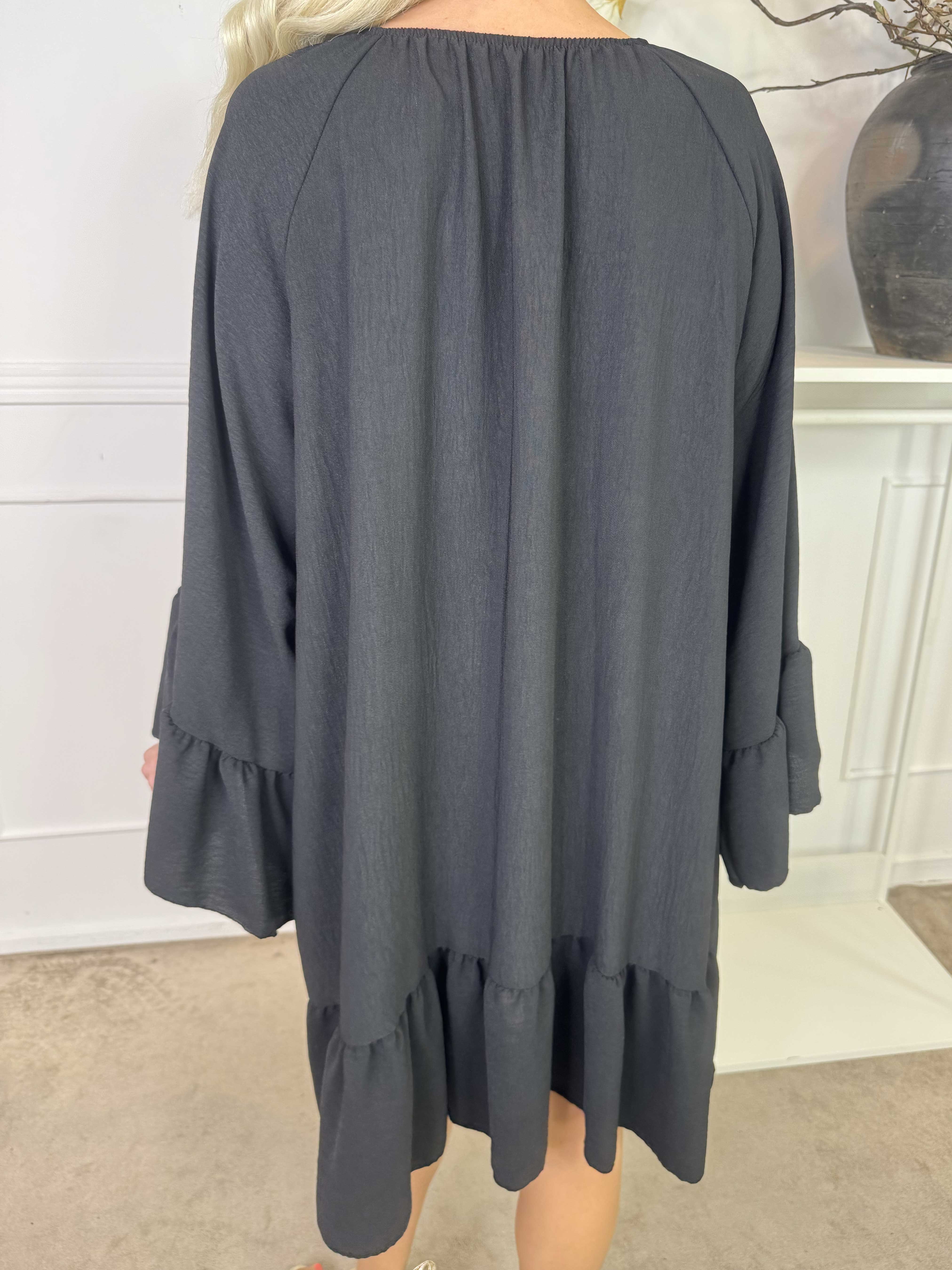 Alicia - Tunikakjole med elastik udskæring