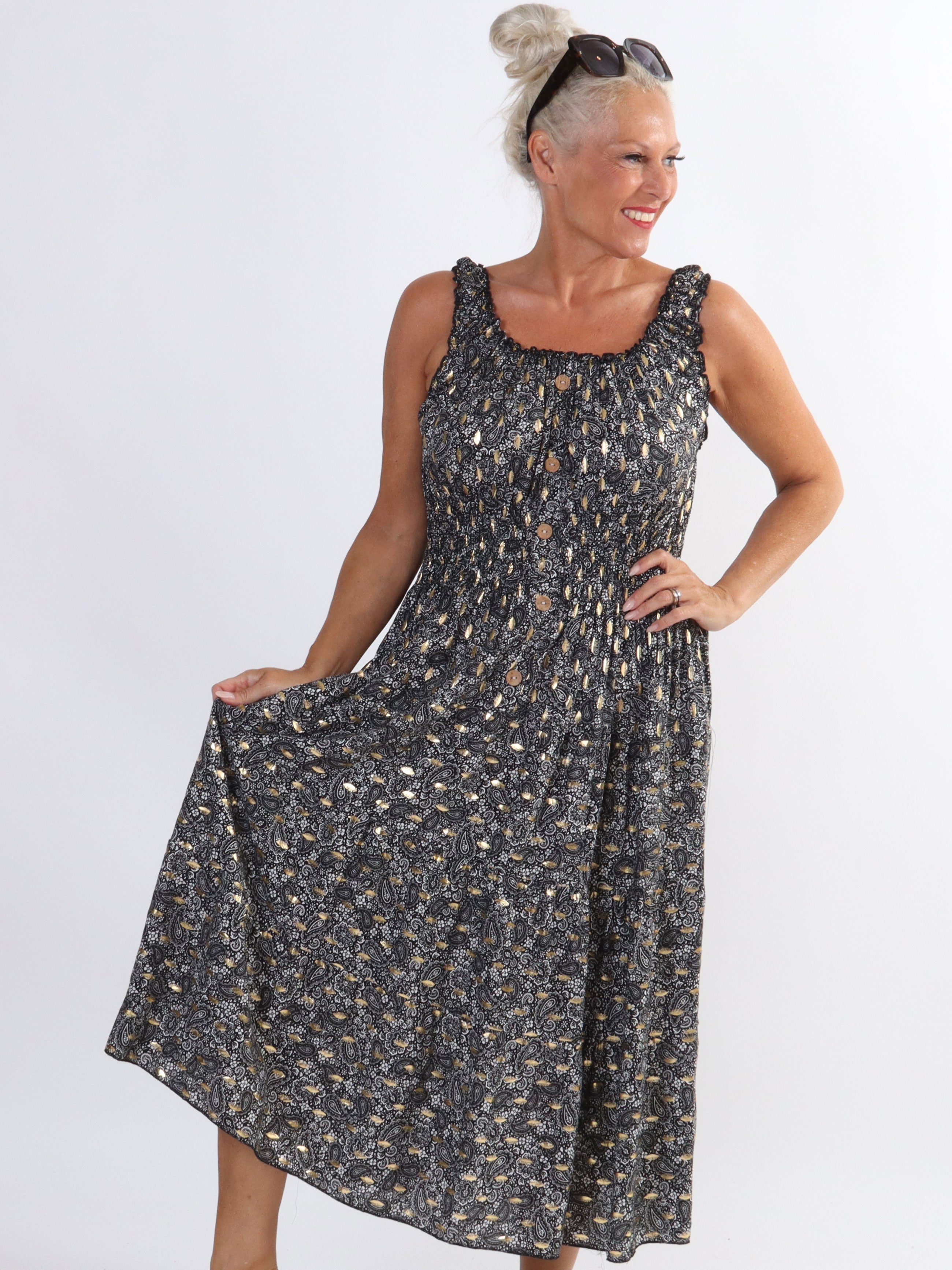 Alicia Paisley - Lang plus size stropkjole i viskose med paisley mønster