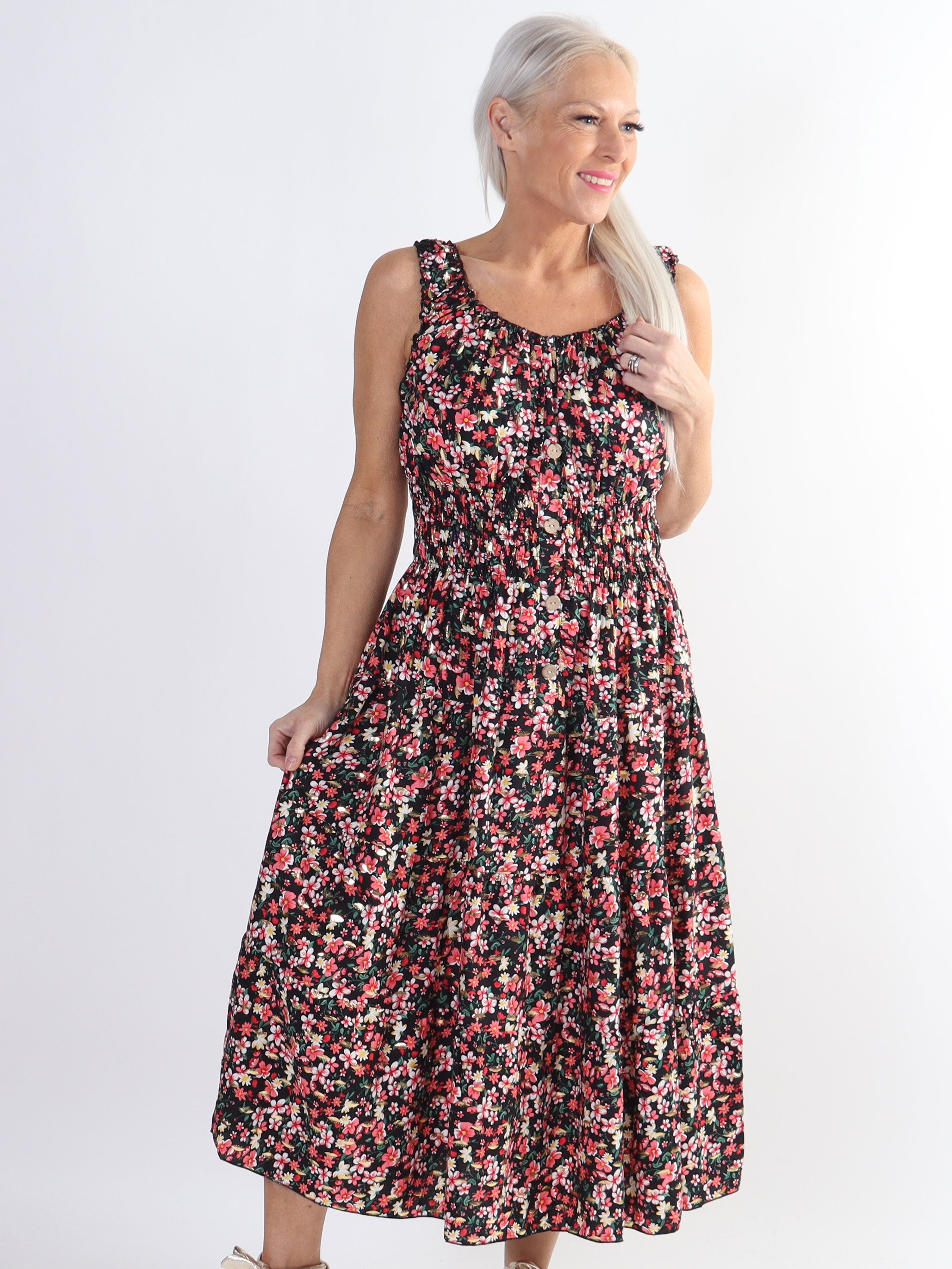 Alicia Small Flower Short - Plus size kjole i viskose med smock