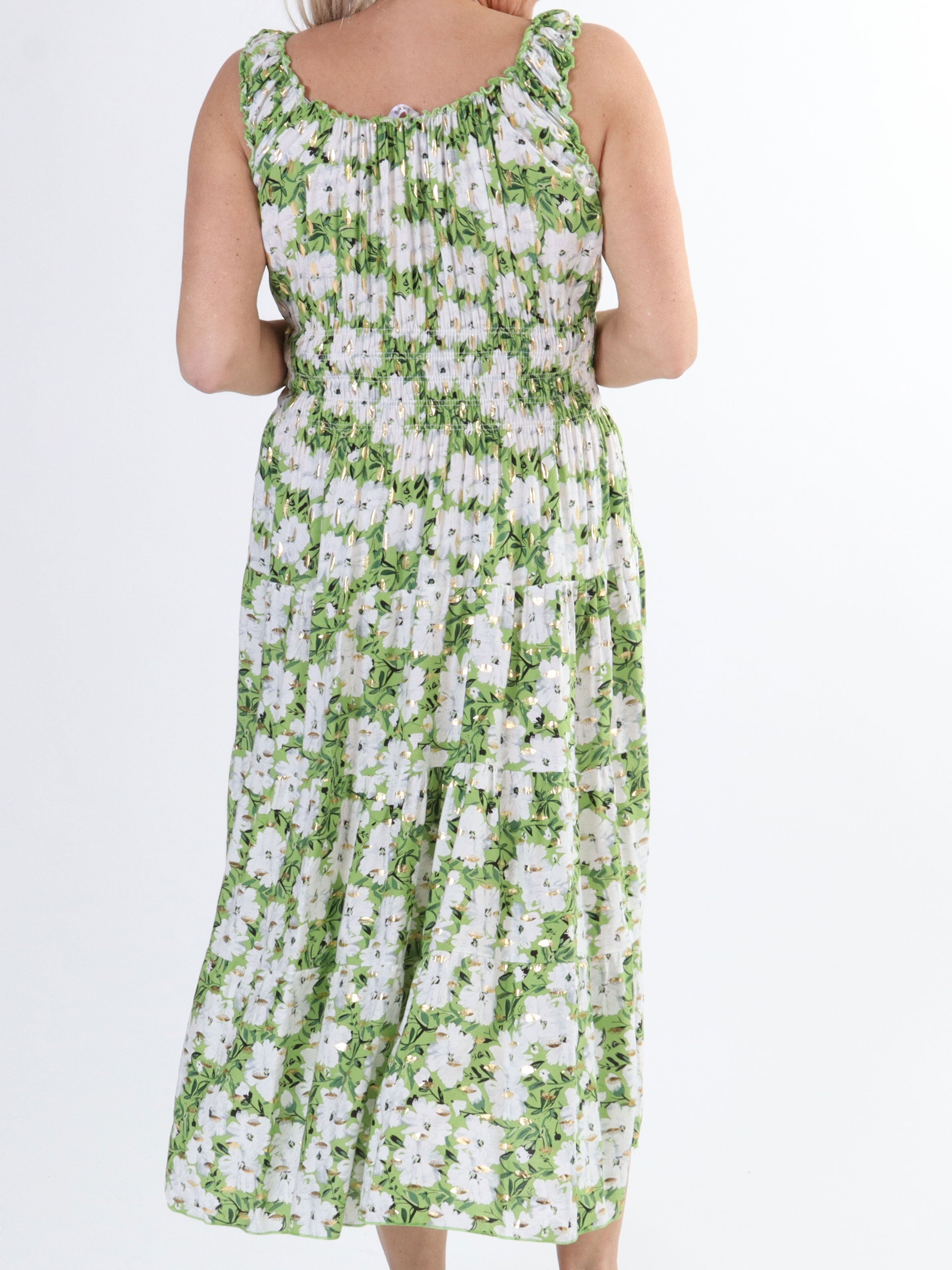 Alicia summer Short - Sød plus size stropkjole med sommerblomster