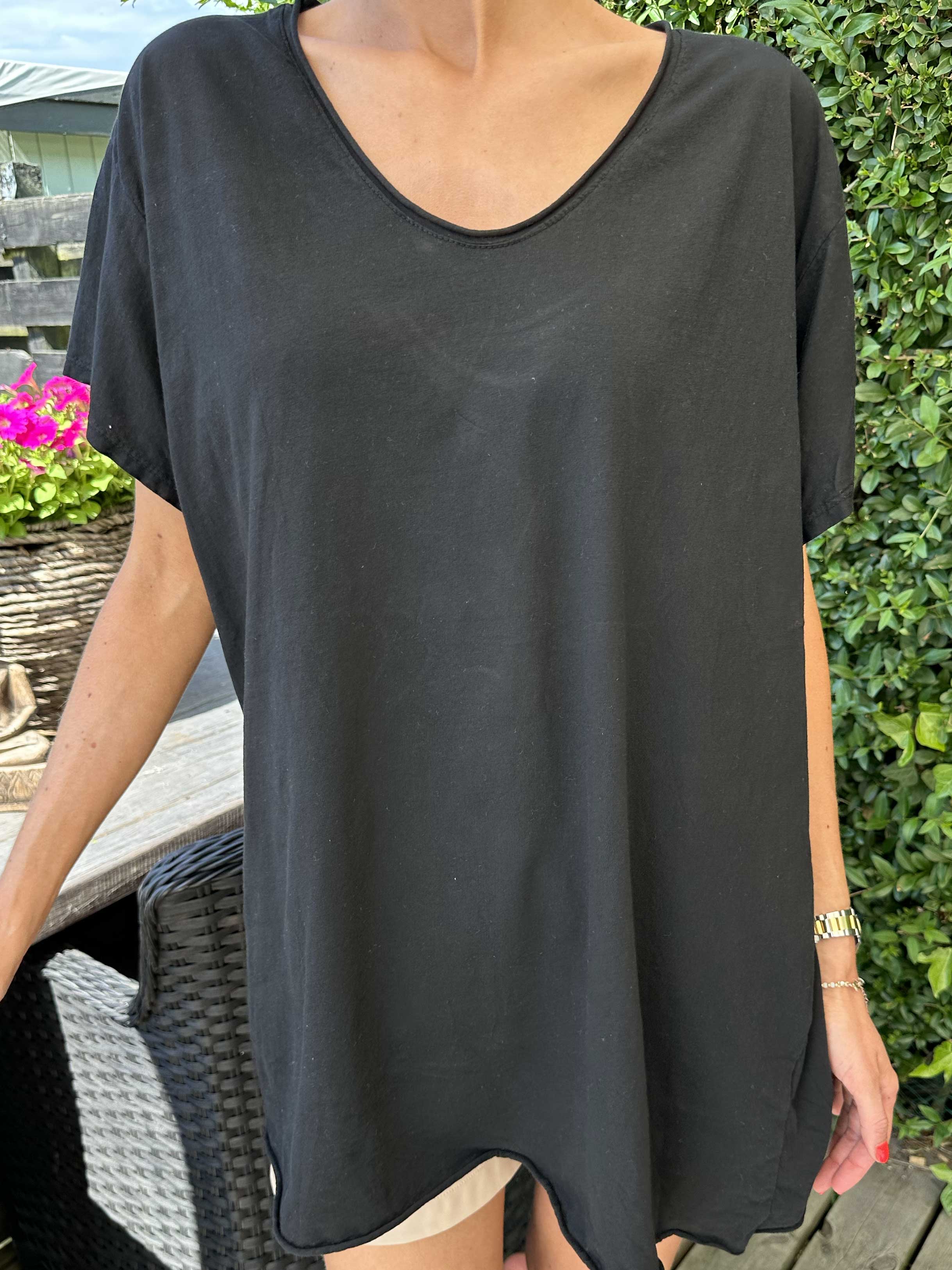 Alison - T-shirt i bomuld med v-udskæring