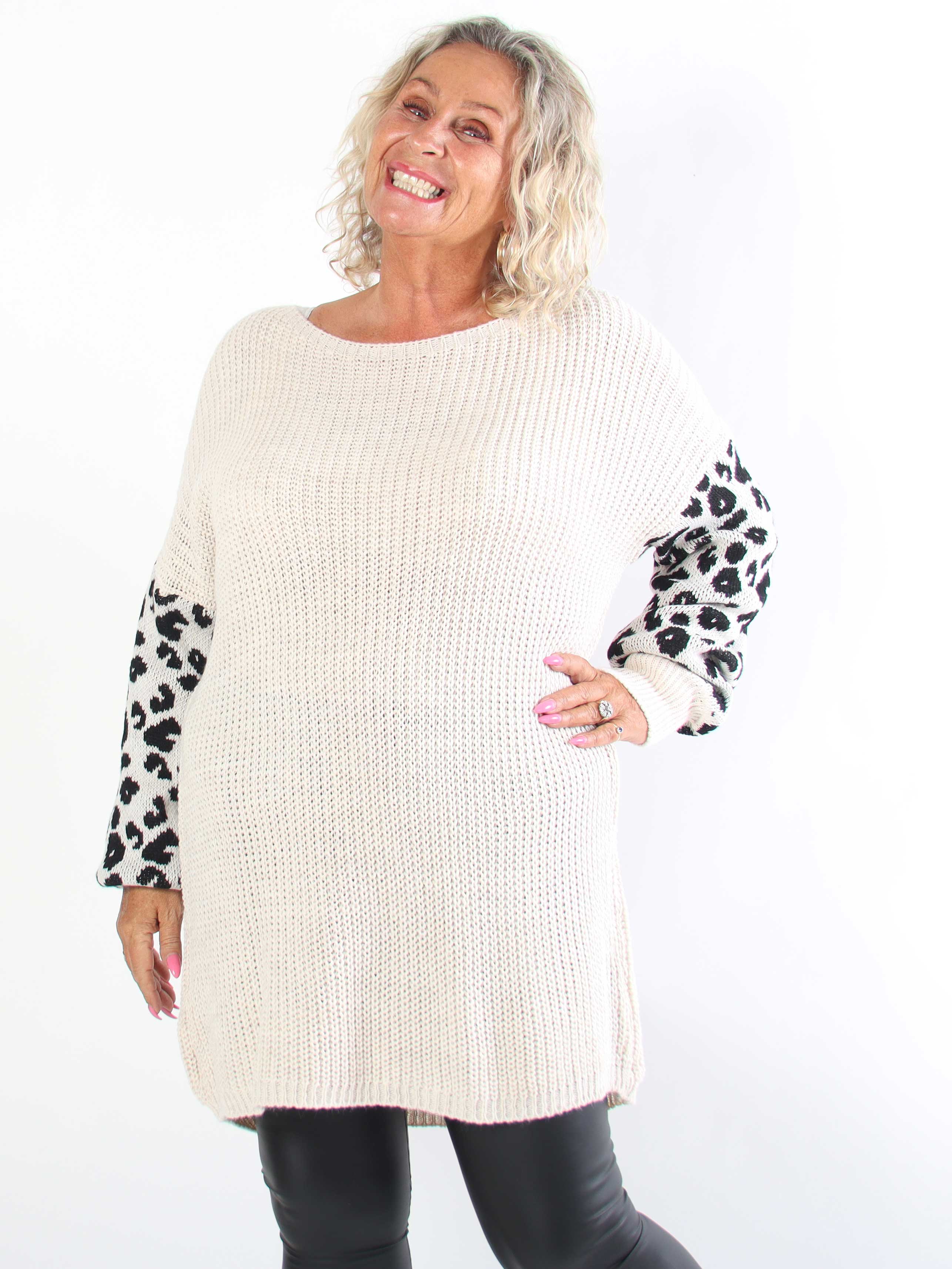 Alvas - Sød plus size strik med fine ærmer i et trendy leopardprint