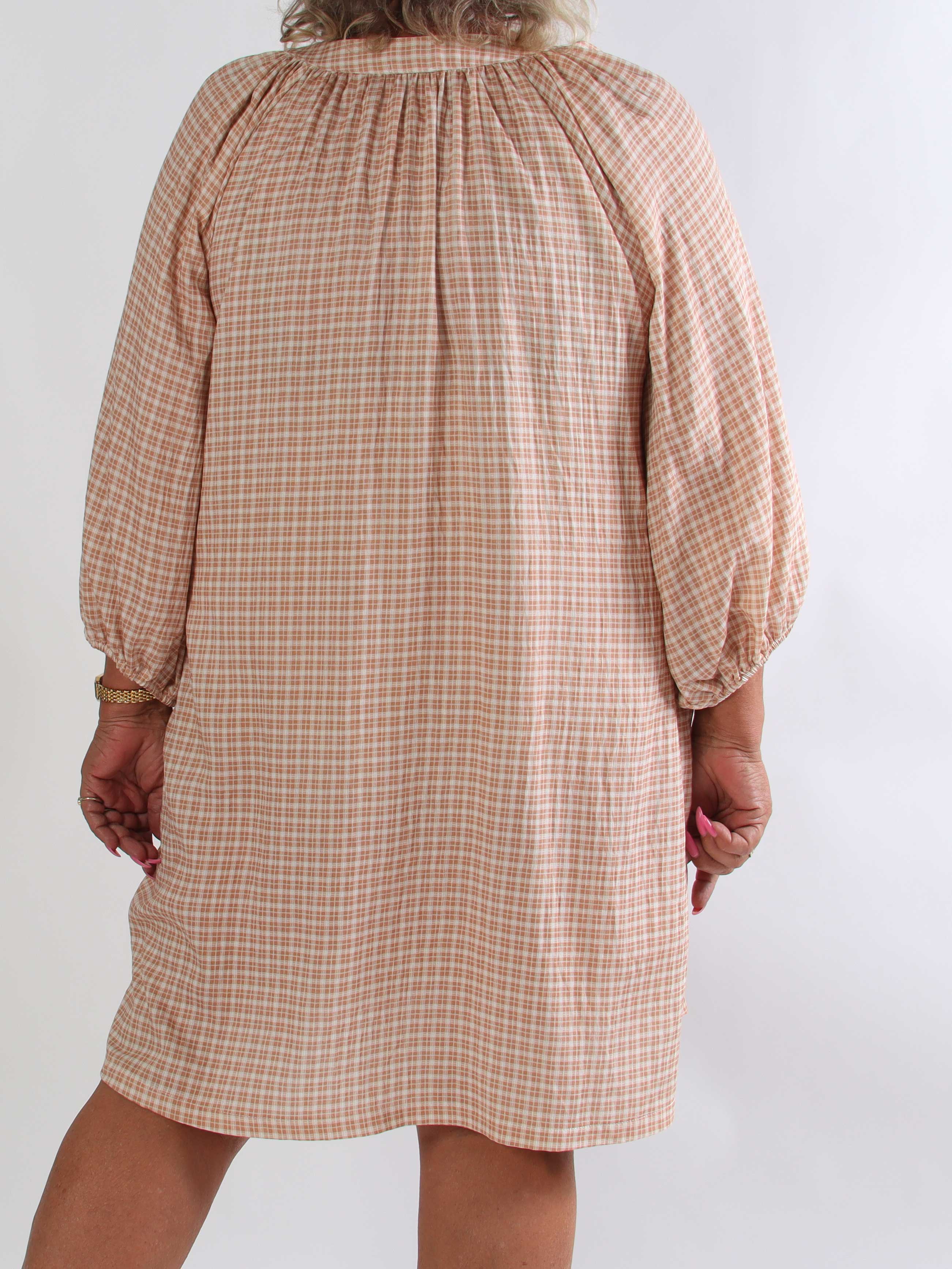 Amidala Check - Elegant ternet plus size tunikakjole i viskose