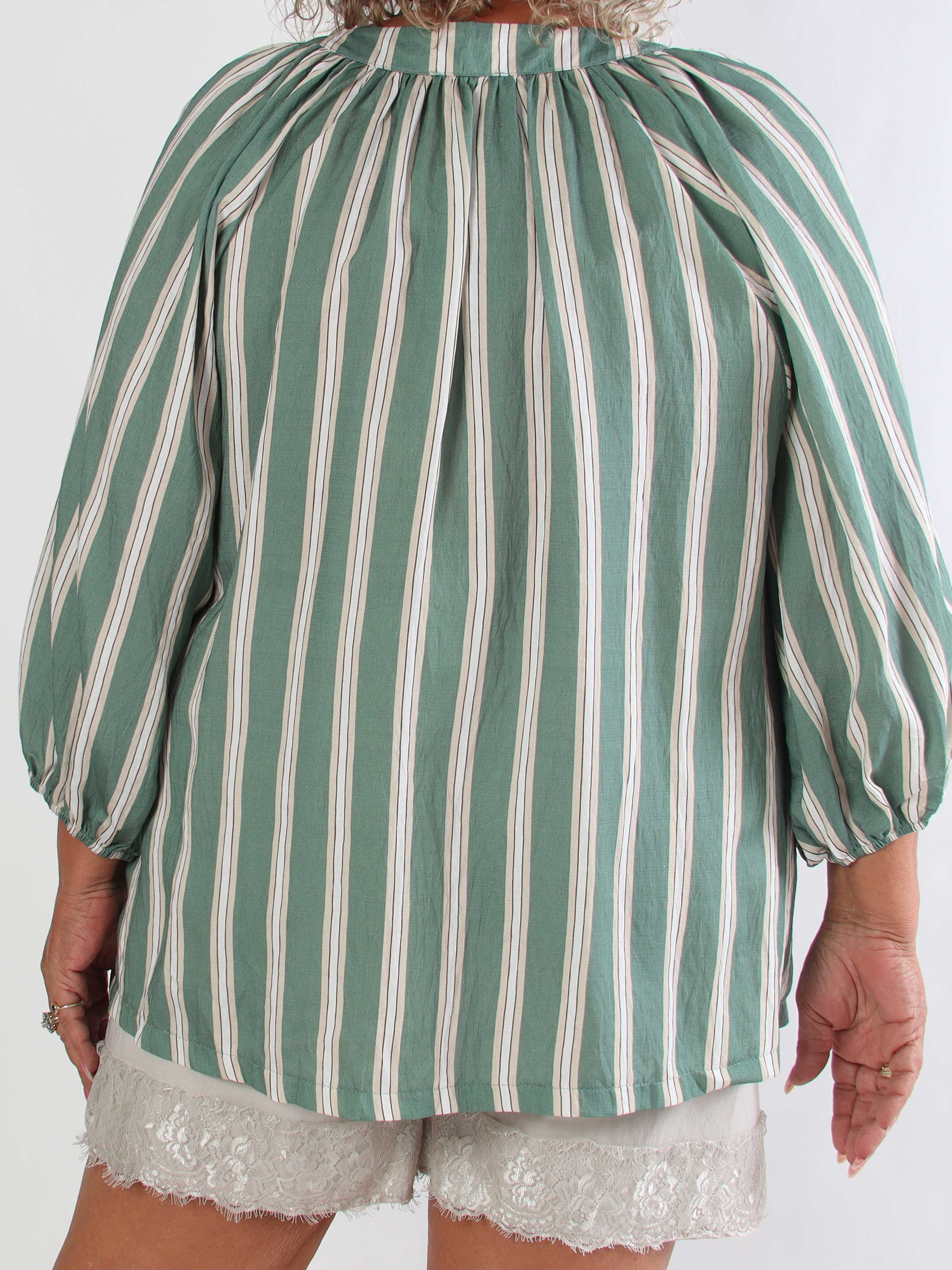 Amidala Shirt - Stribet plus size tunika i let viskoseblanding med smukke ballonærmer
