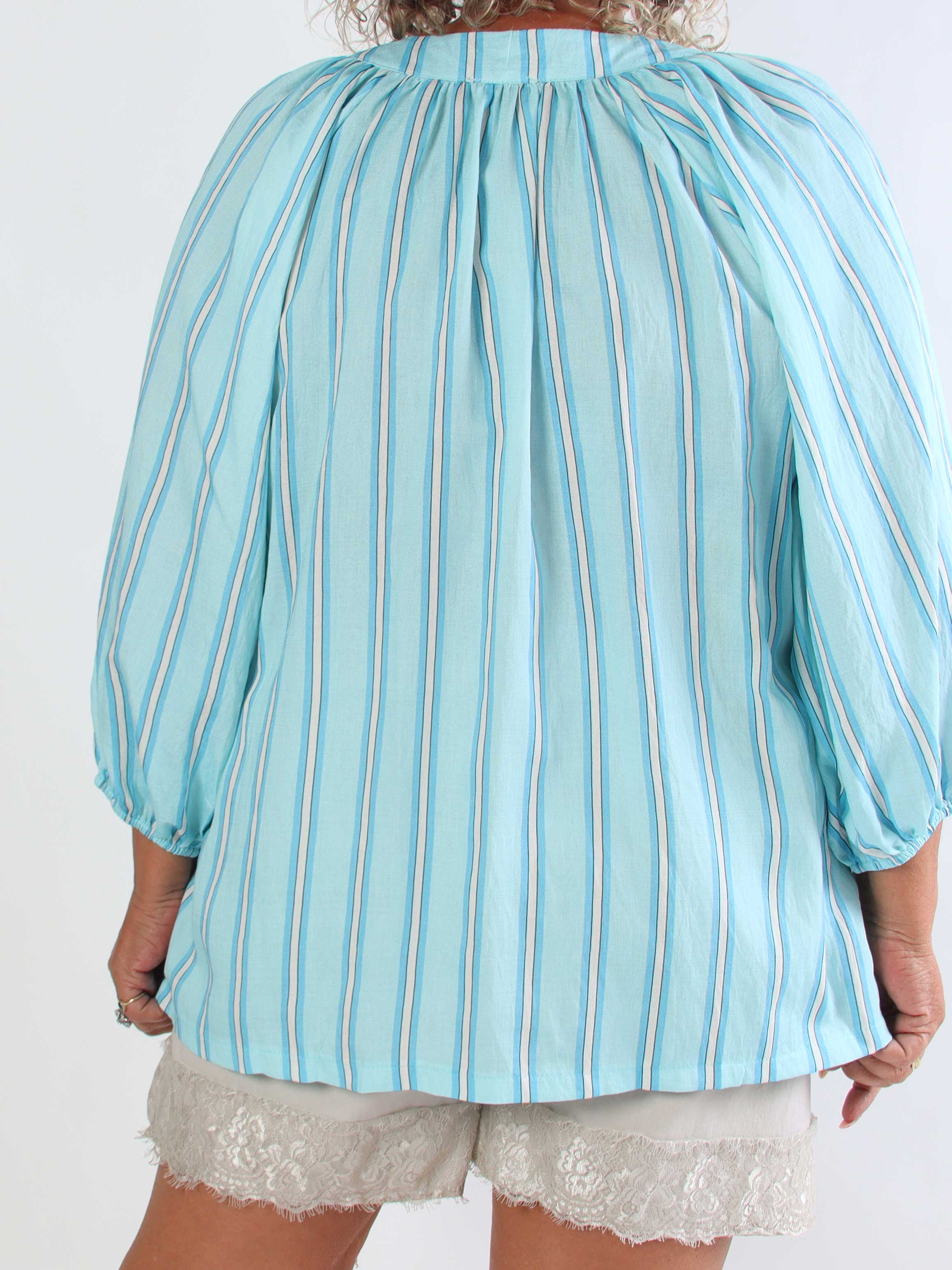 Amidala Shirt - Stribet plus size tunika i let viskoseblanding med smukke ballonærmer