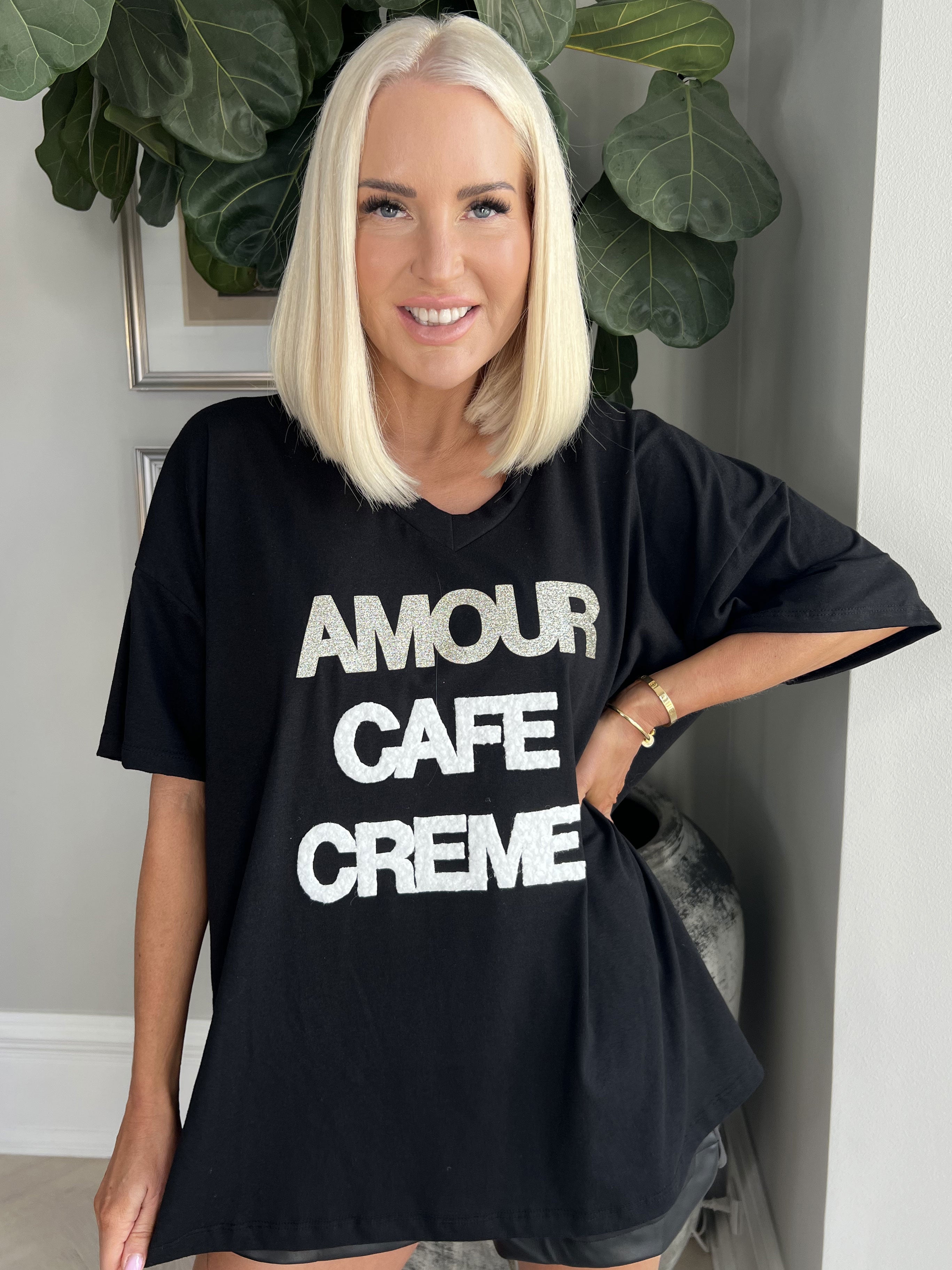 Amour - Cool t-shirt med skrift
