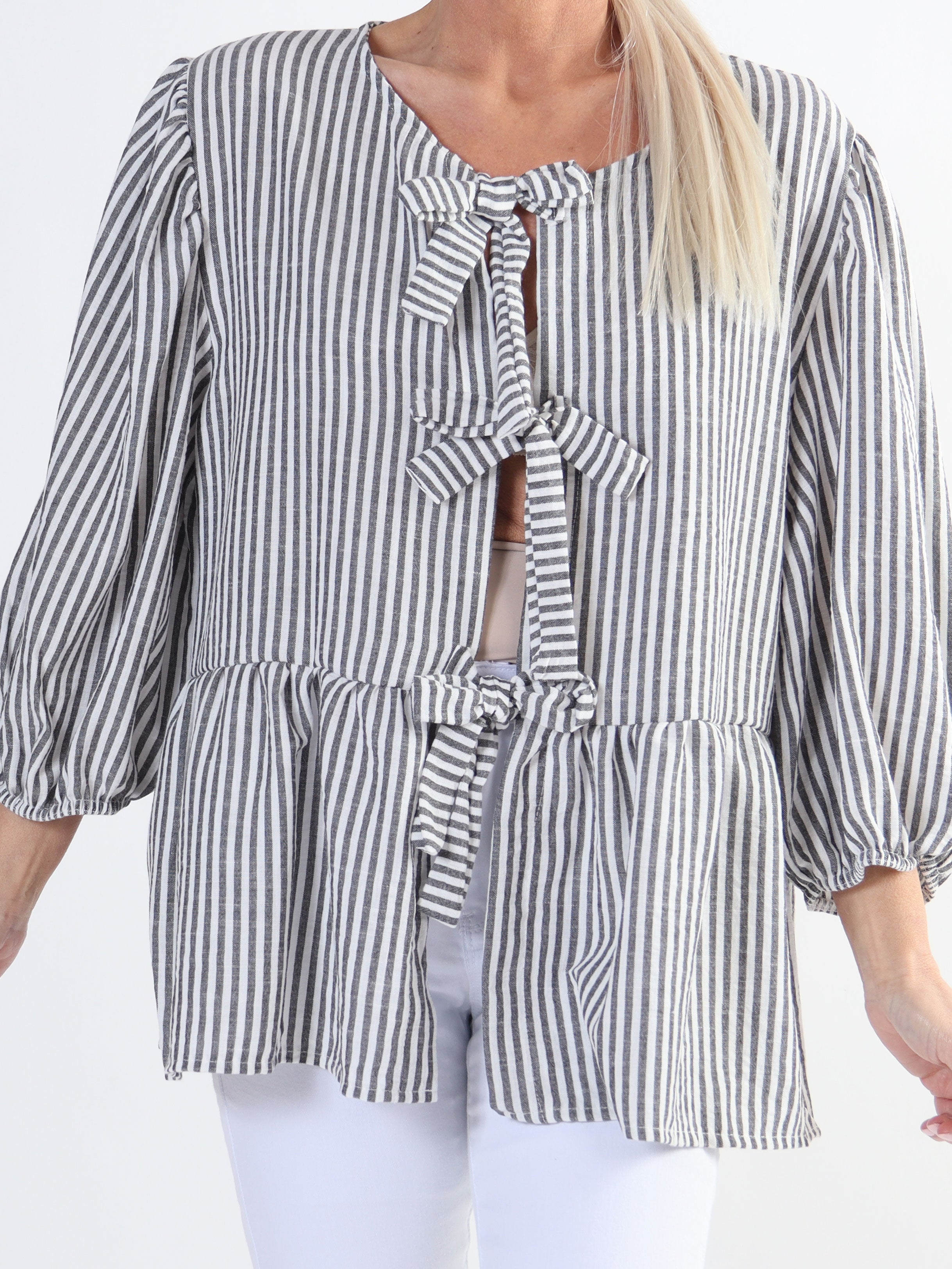 Andrea - Sød stribet tunika i bomuld med sløjfer og ballonærmer