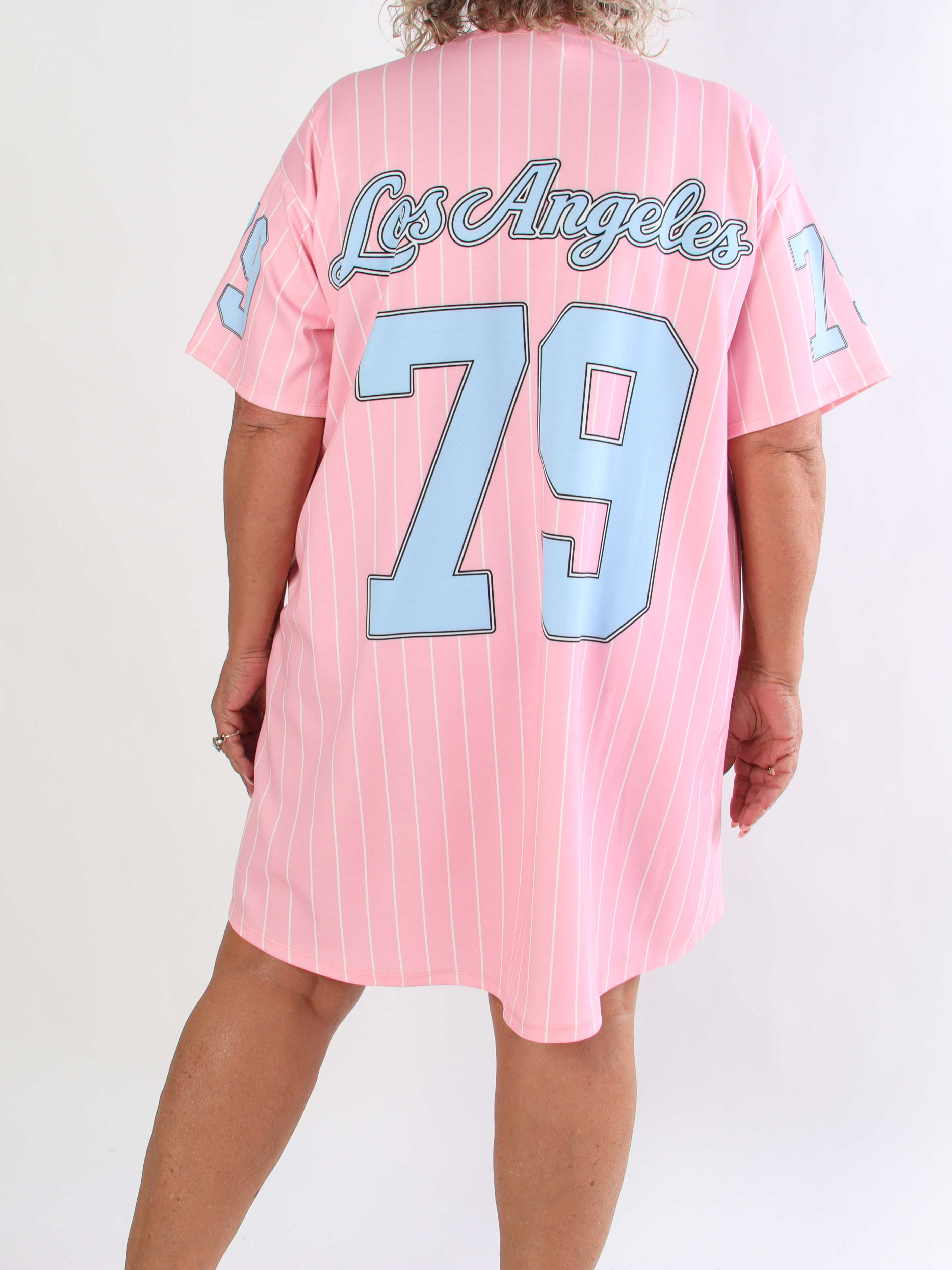 Andrea - Plus size t-shirtkjole viskoseblanding med sporty baseball-inspireret design