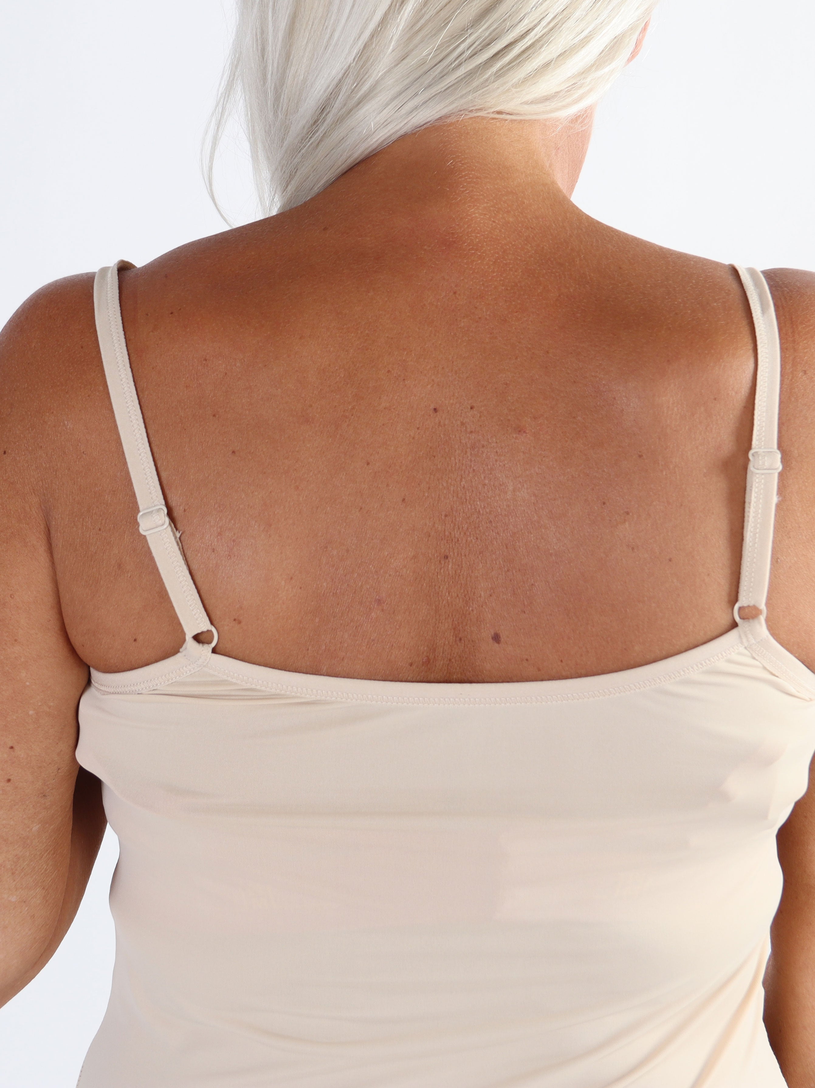 Aneta - Underkjole med blondekant