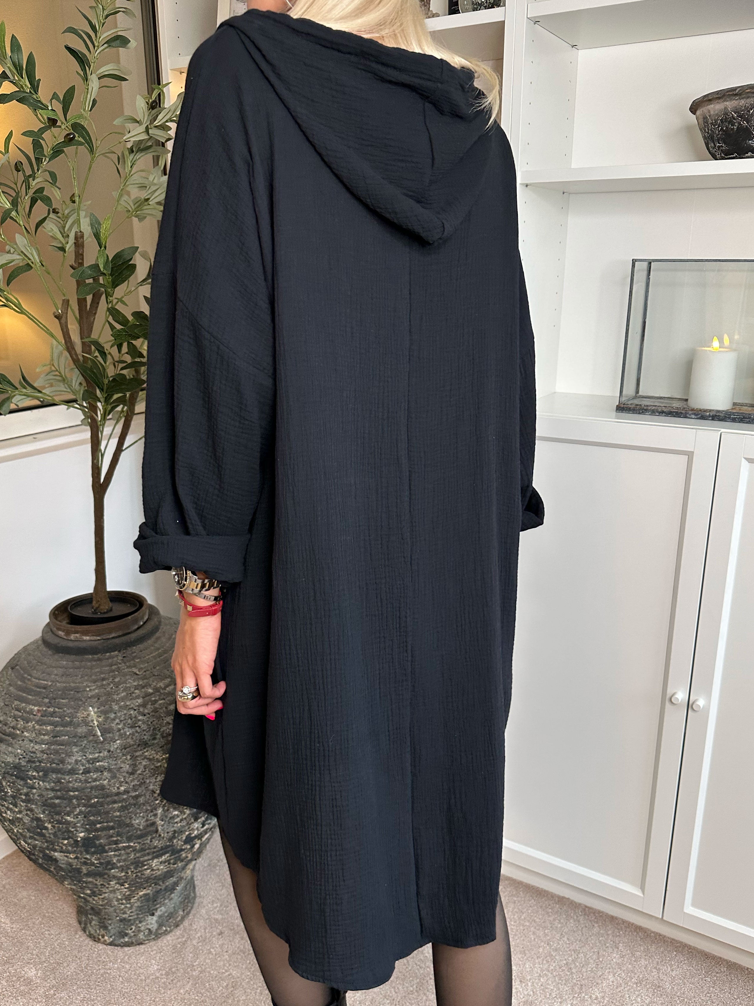 Anicha - Blød plus size kjole i bomuld med hætte