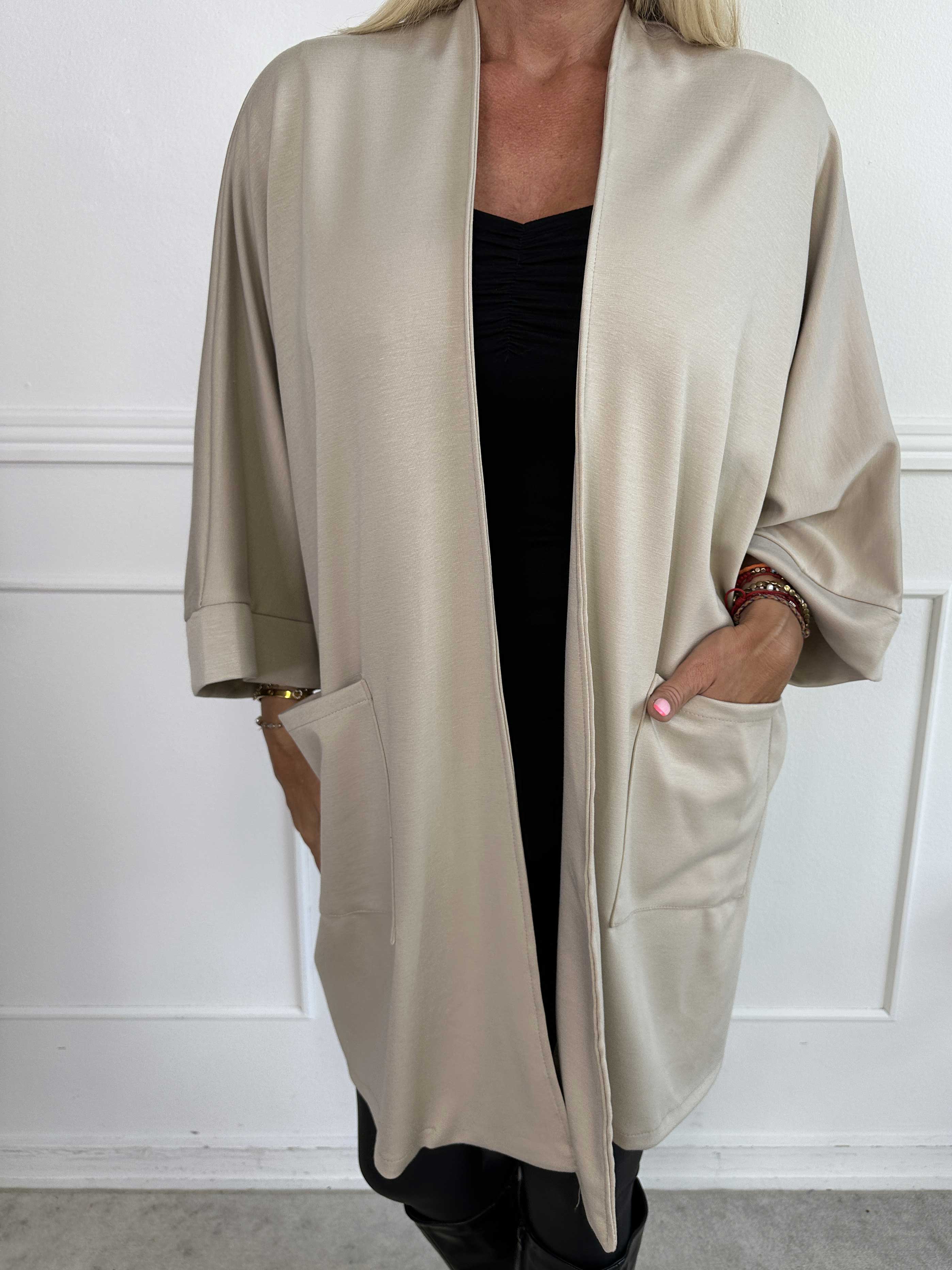 Annah Cardigan - Oversized blød cardigan med lommer