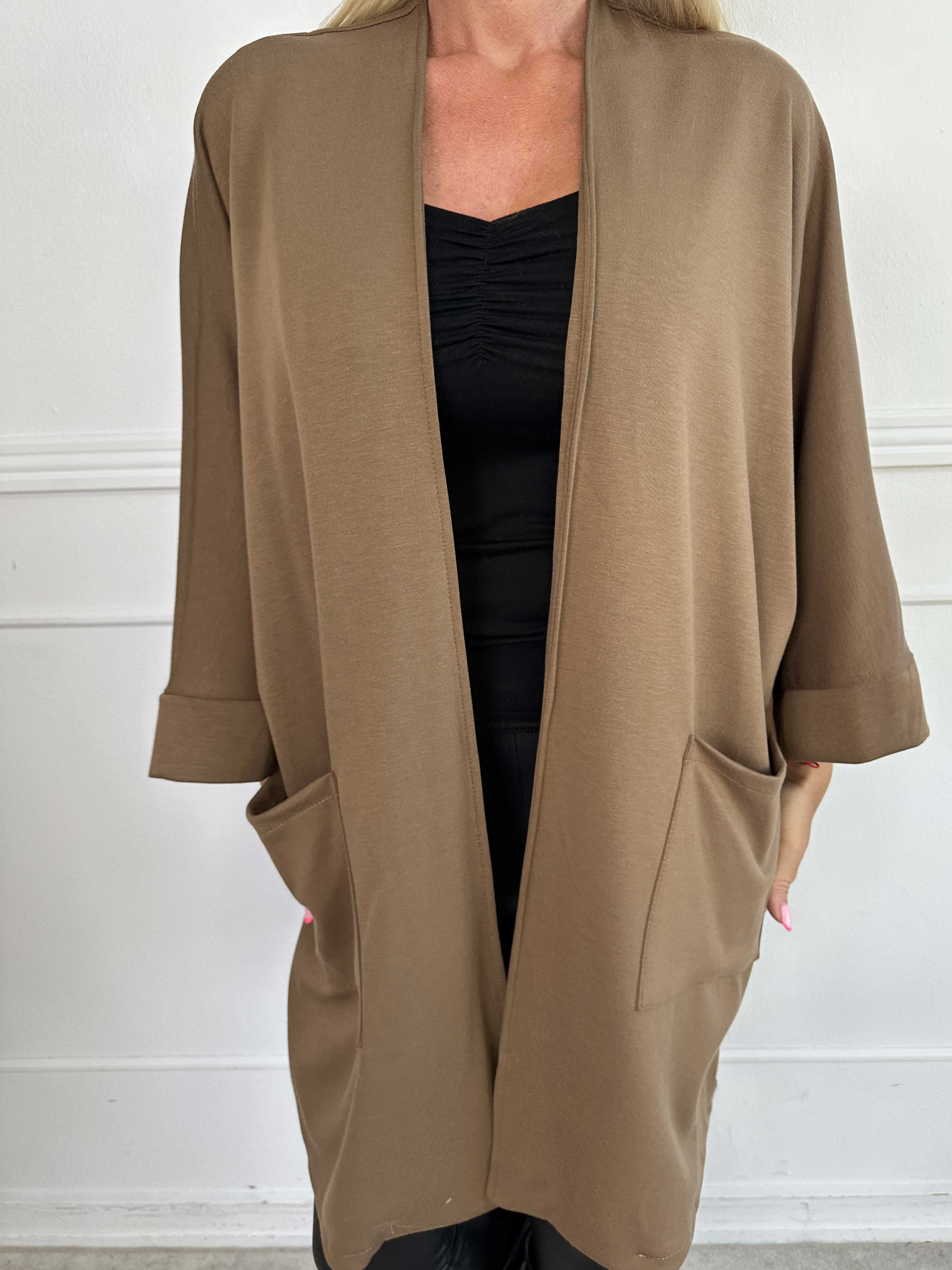 Annah Cardigan - Oversized blød cardigan med lommer