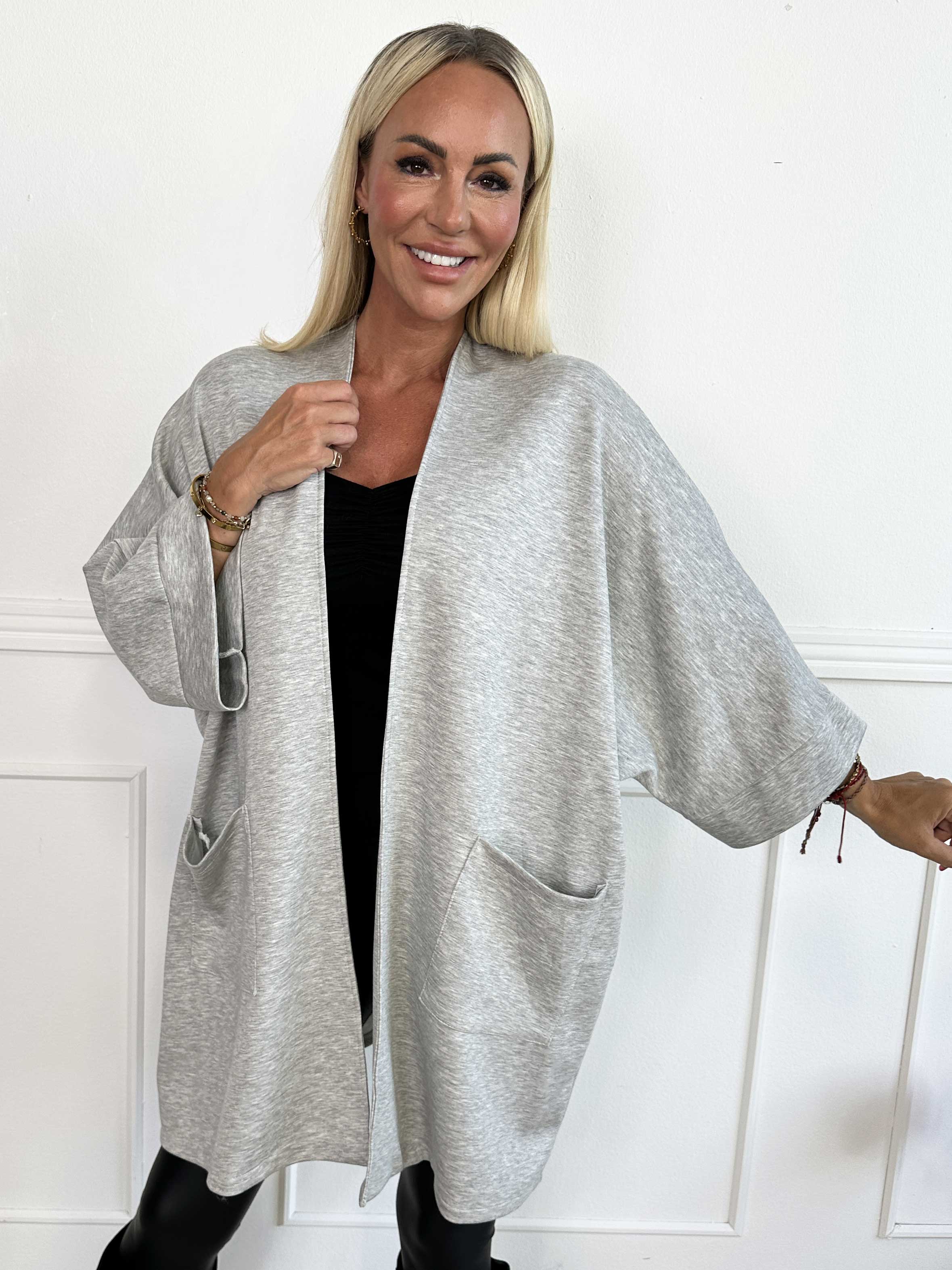 Annah Cardigan - Oversized blød cardigan med lommer
