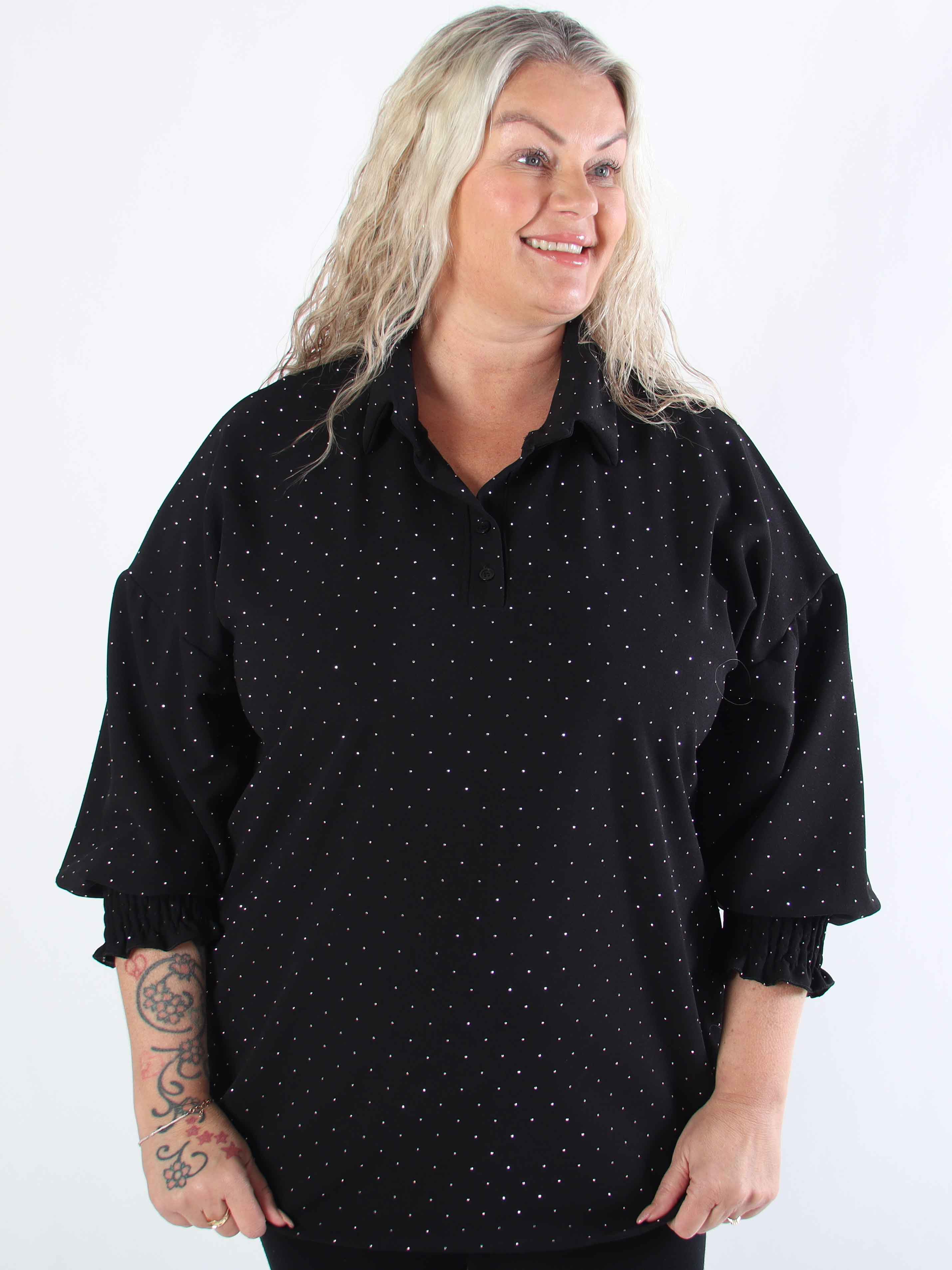 Aria - Plus size tunika med similisten og smock ved ærmet