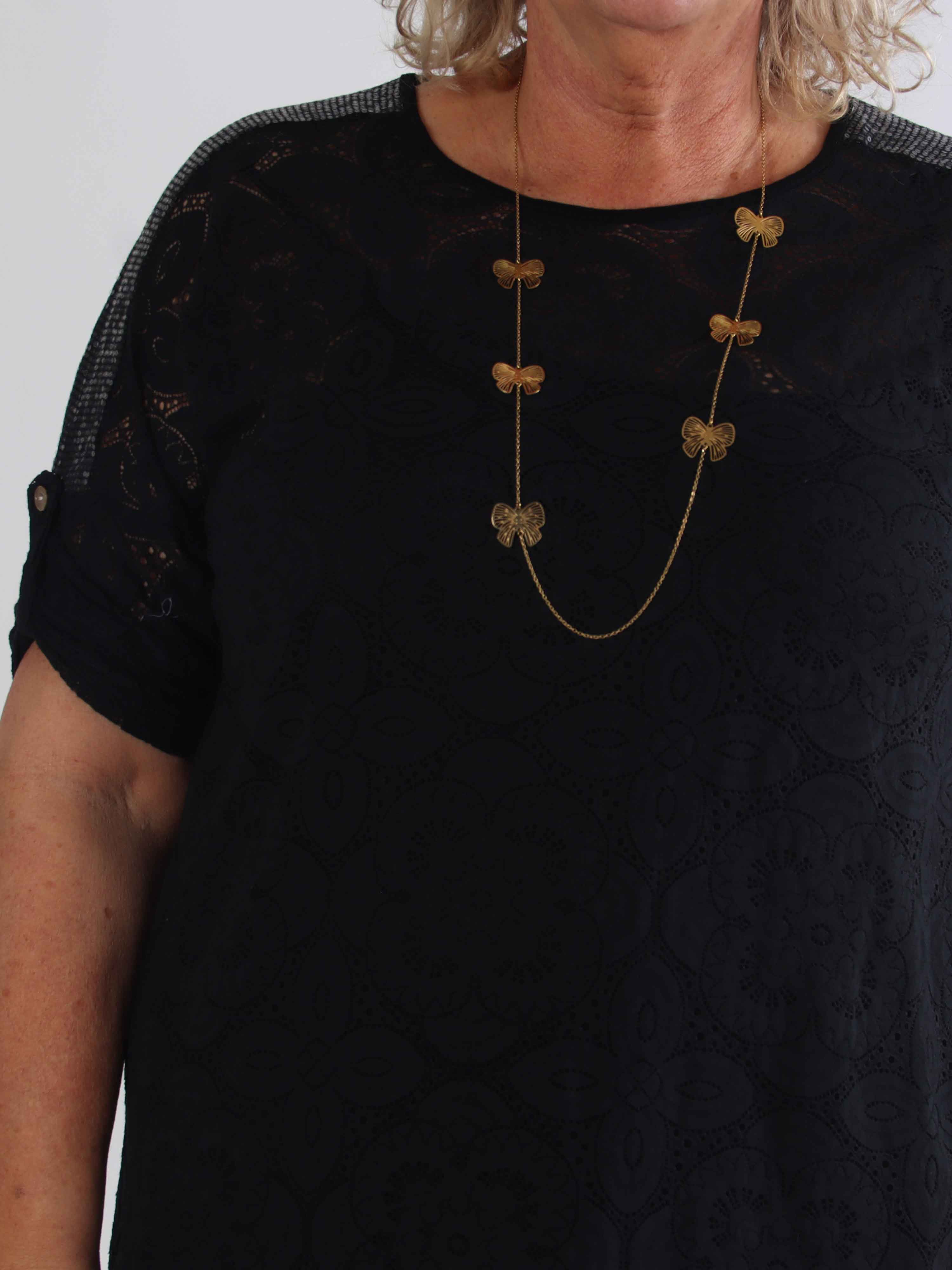 Arianna - Sød plus size blondekjole i bomuld med blød underkjole