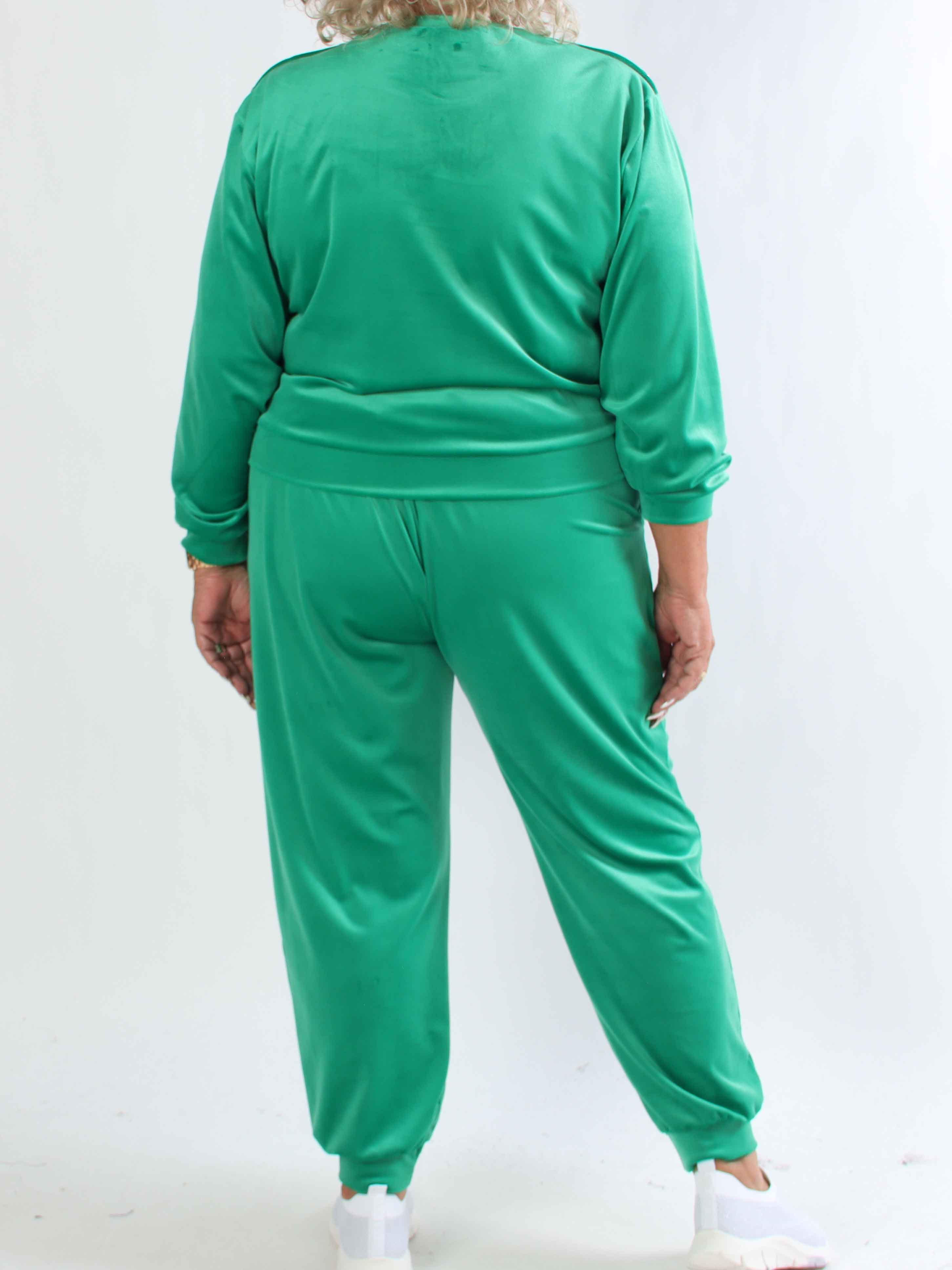 Arina - Blødt velour plus size joggingsæt med guld knapper