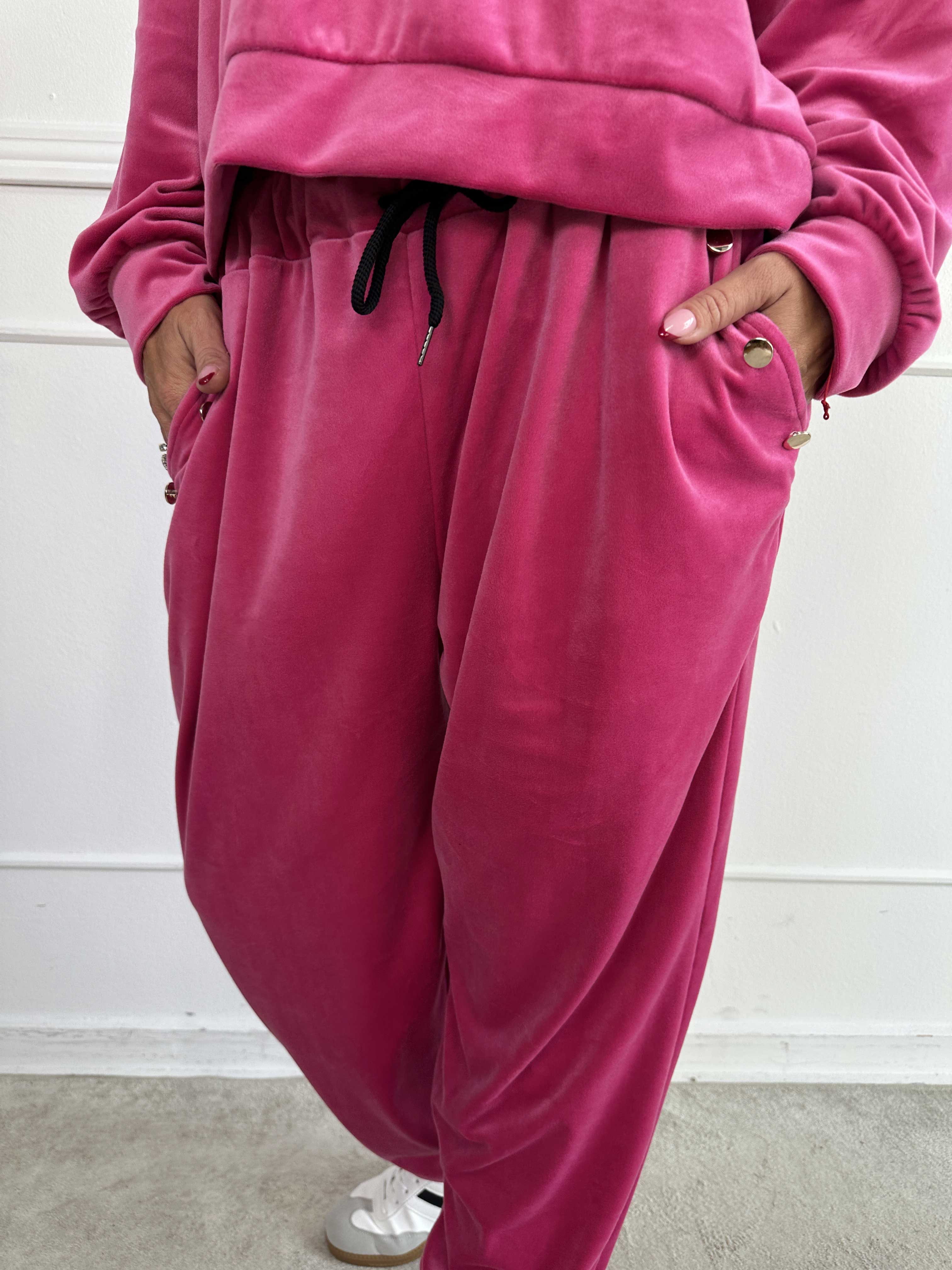 Arina - Blødt velour joggingsæt med guld knapper