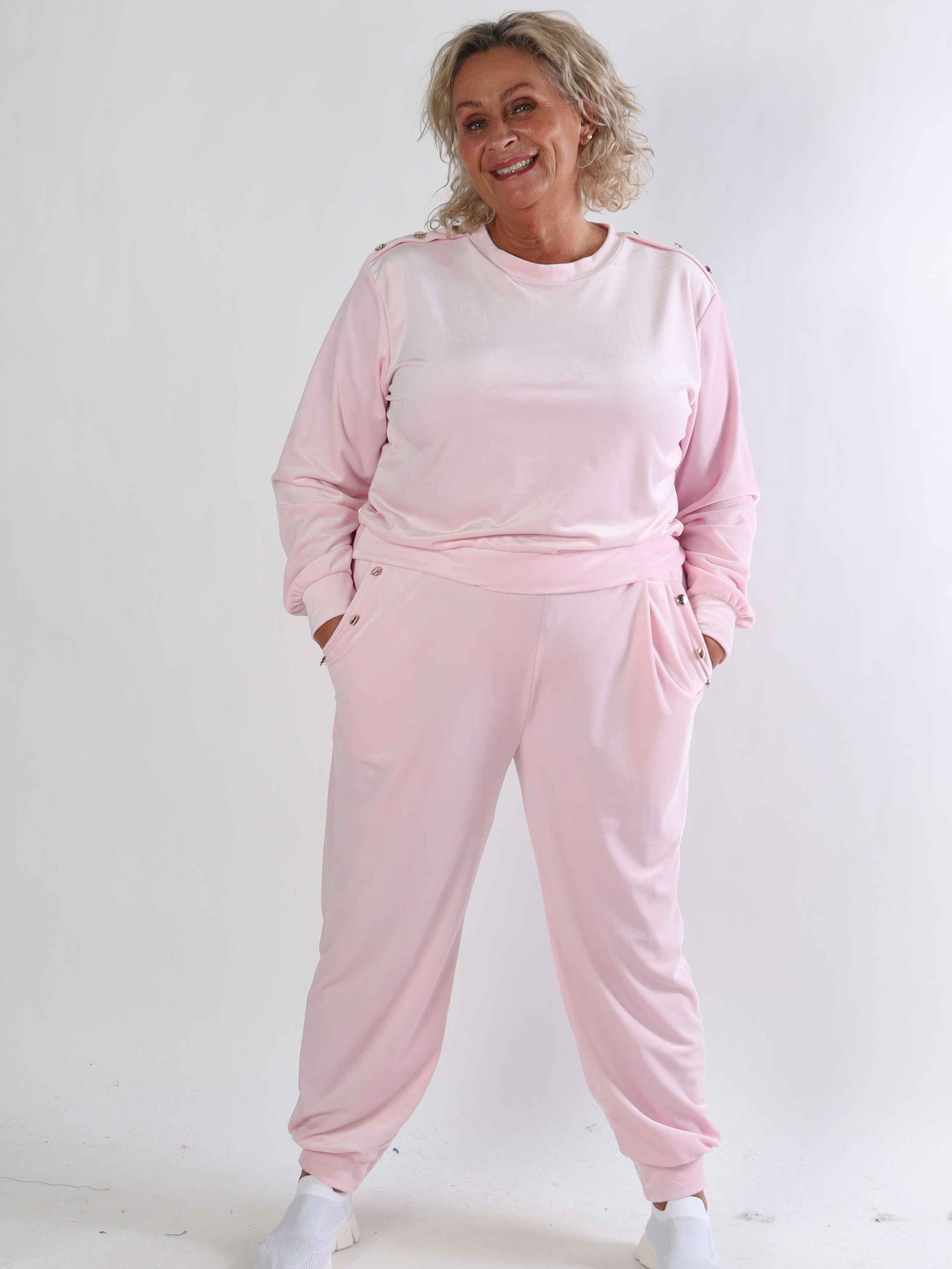 Arina - Blødt velour plus size joggingsæt med guld knapper