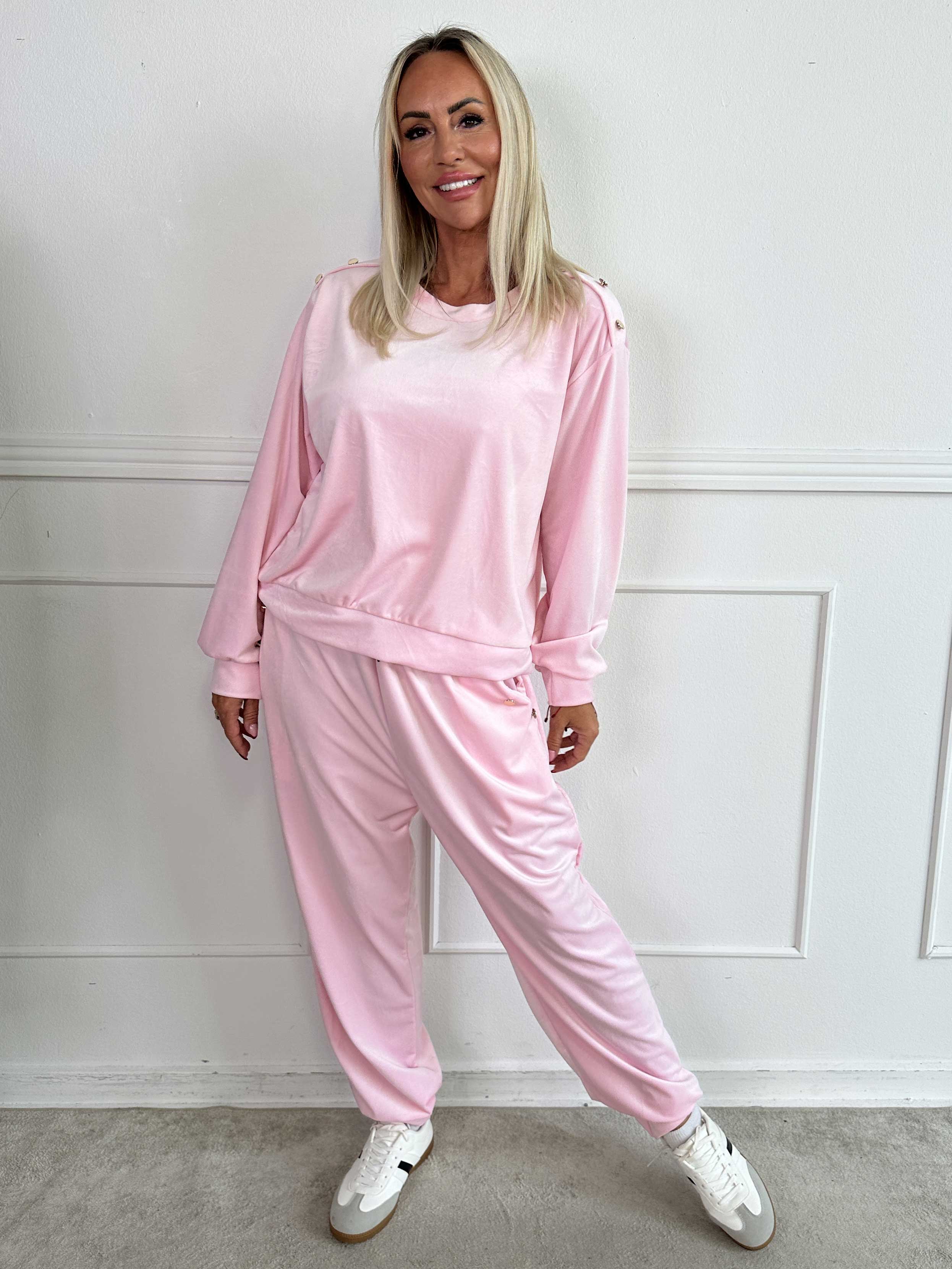 Arina - Blødt velour joggingsæt med guld knapper