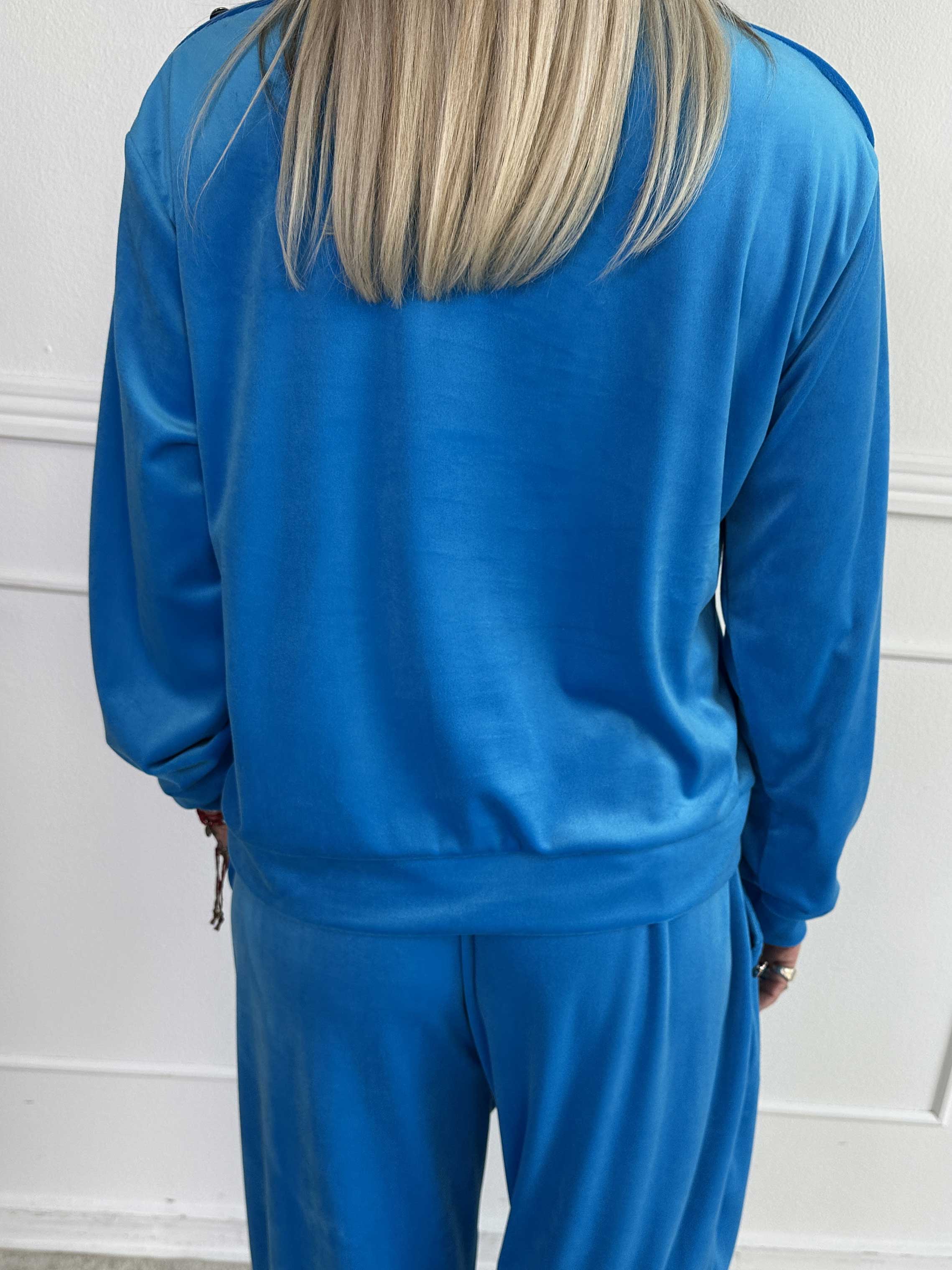 Arina - Blødt velour joggingsæt med guld knapper