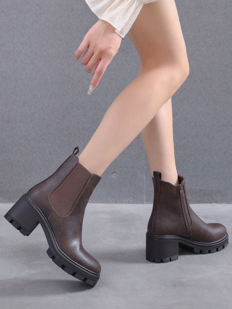 Aura - Støvler med bred hæl