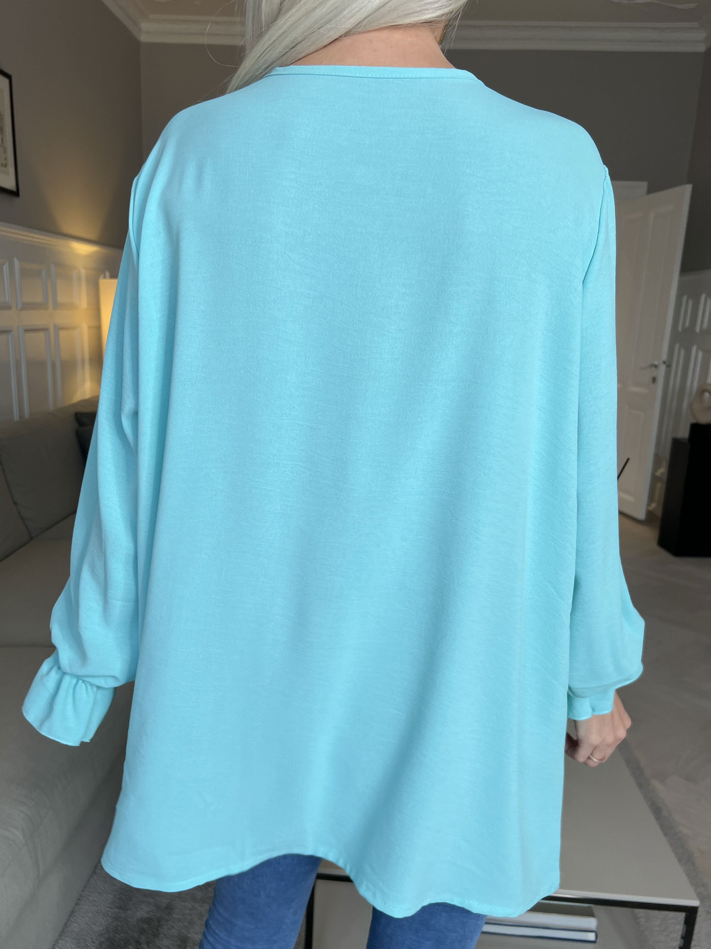 Ava - Sød tunika med flæser